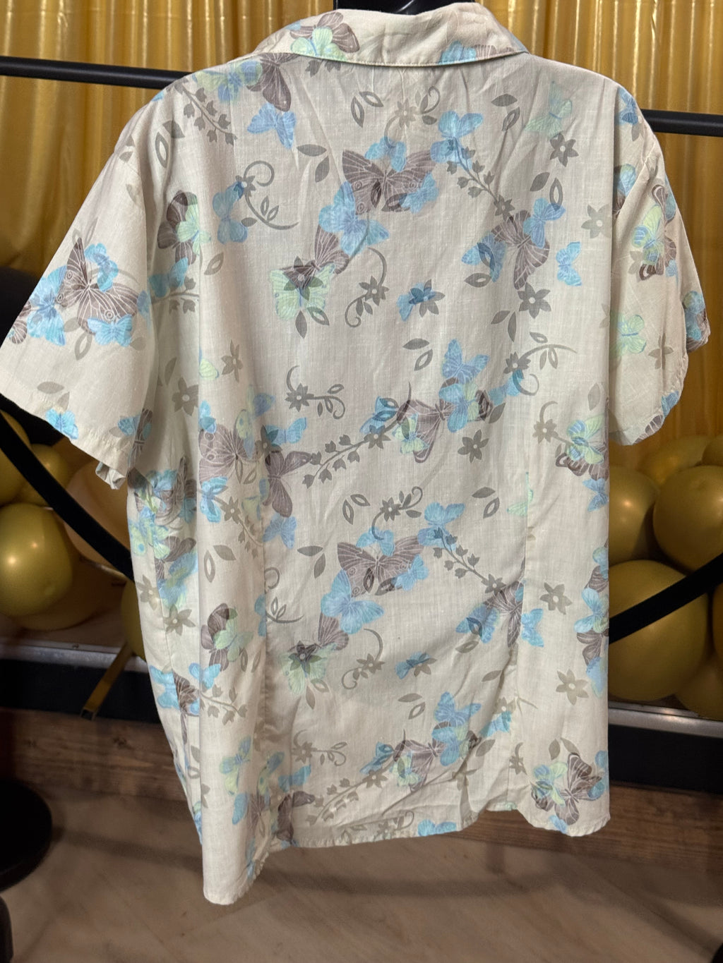 Classic Elements Cream & Blue Blouse Size XL