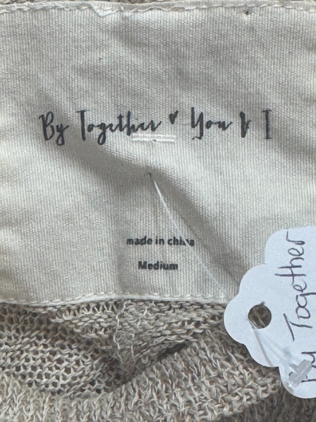 By Together You & I Oatmeal Knit Fringe Sharkbite Tank Top Medium L1337