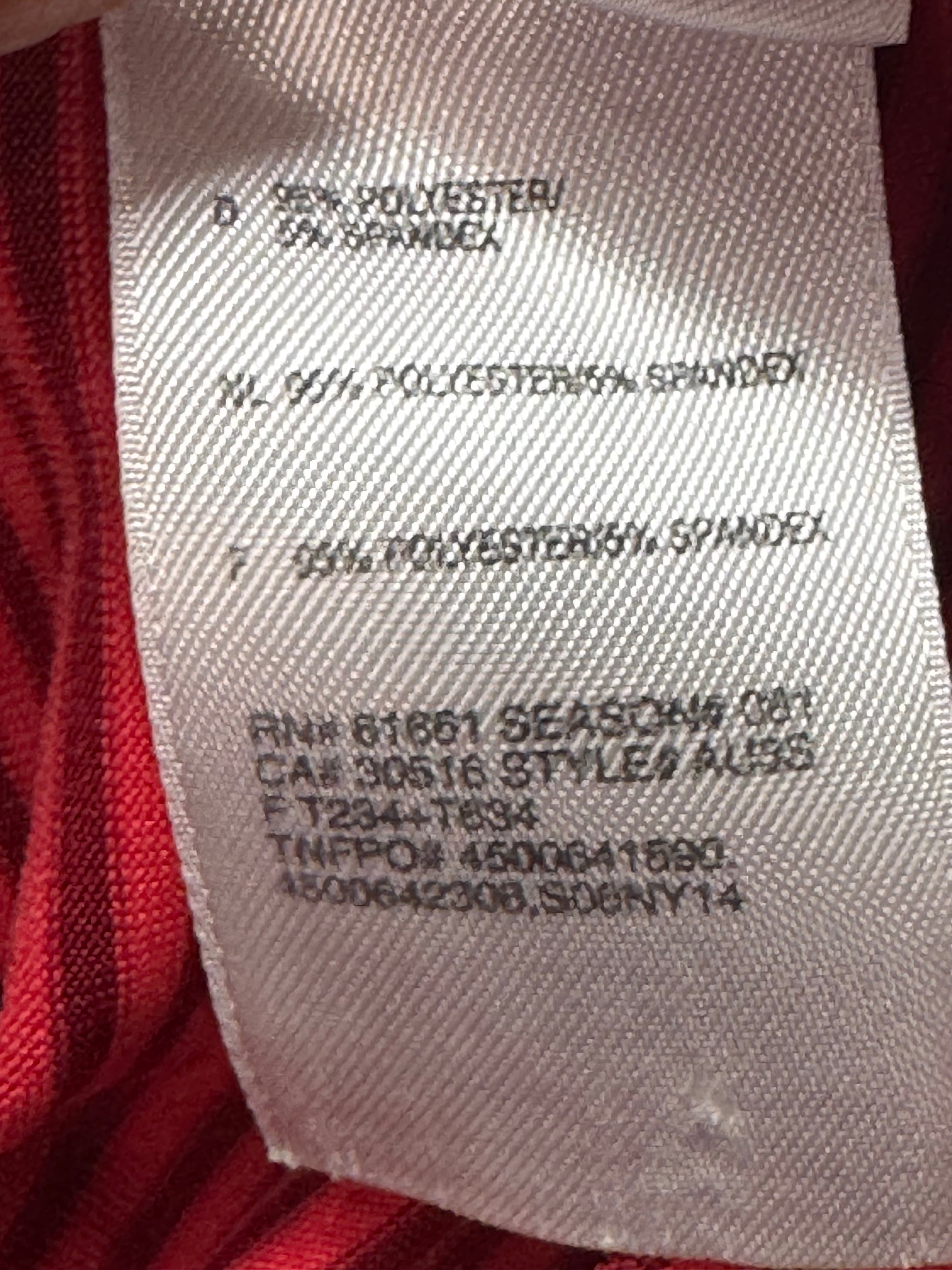 The North Face Pink Striped Athletic Top - Size Small 🏃‍♀️