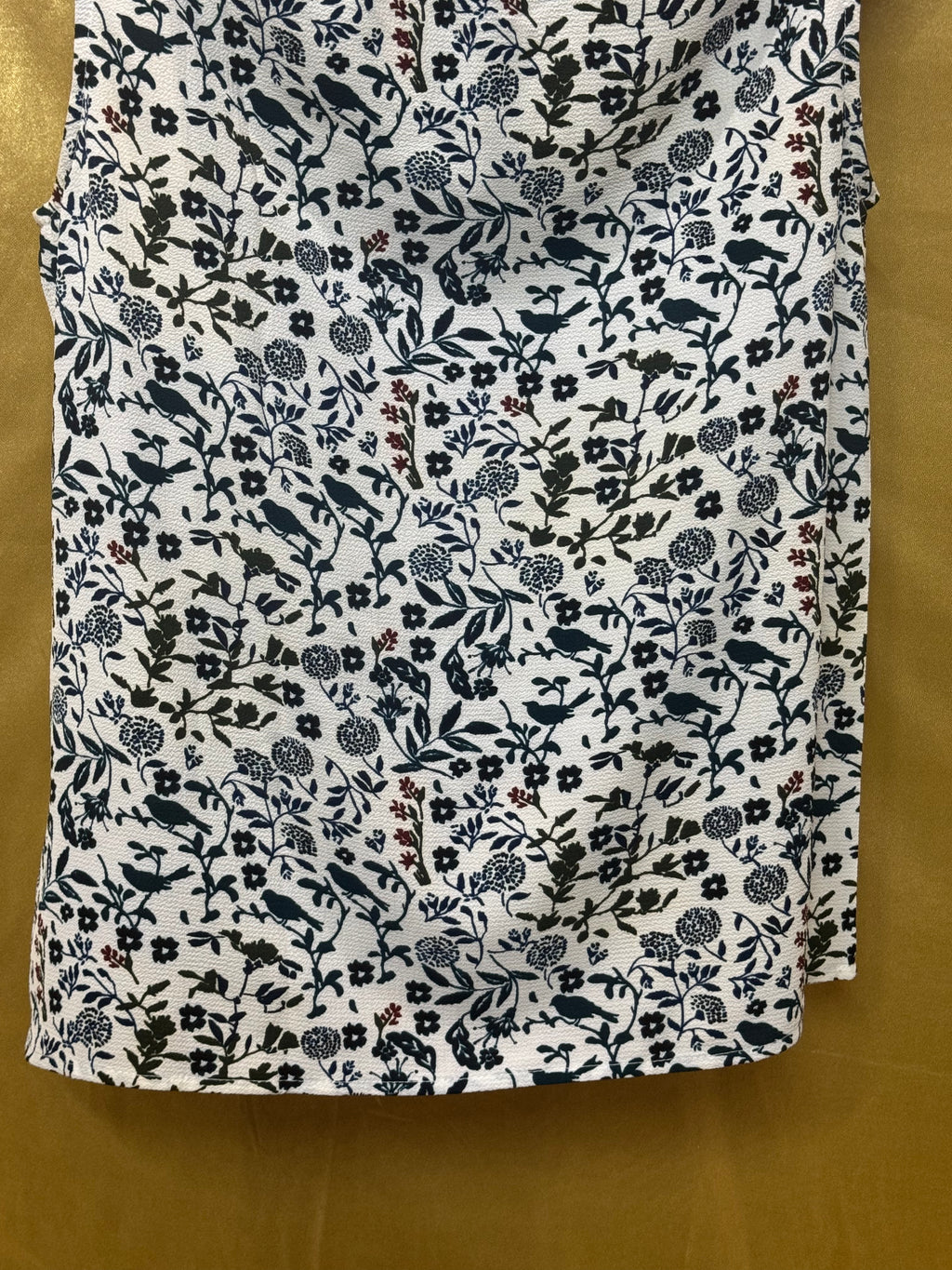 C&E Floral & Bird Print Sleeveless Blouse with Tassel Neck, Size Small