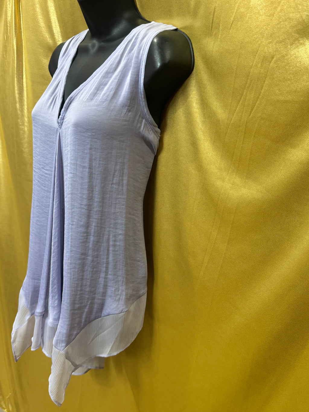 Simply Vera Vera Wang Lavender Handkerchief Hem Tank Top Blouse Size M