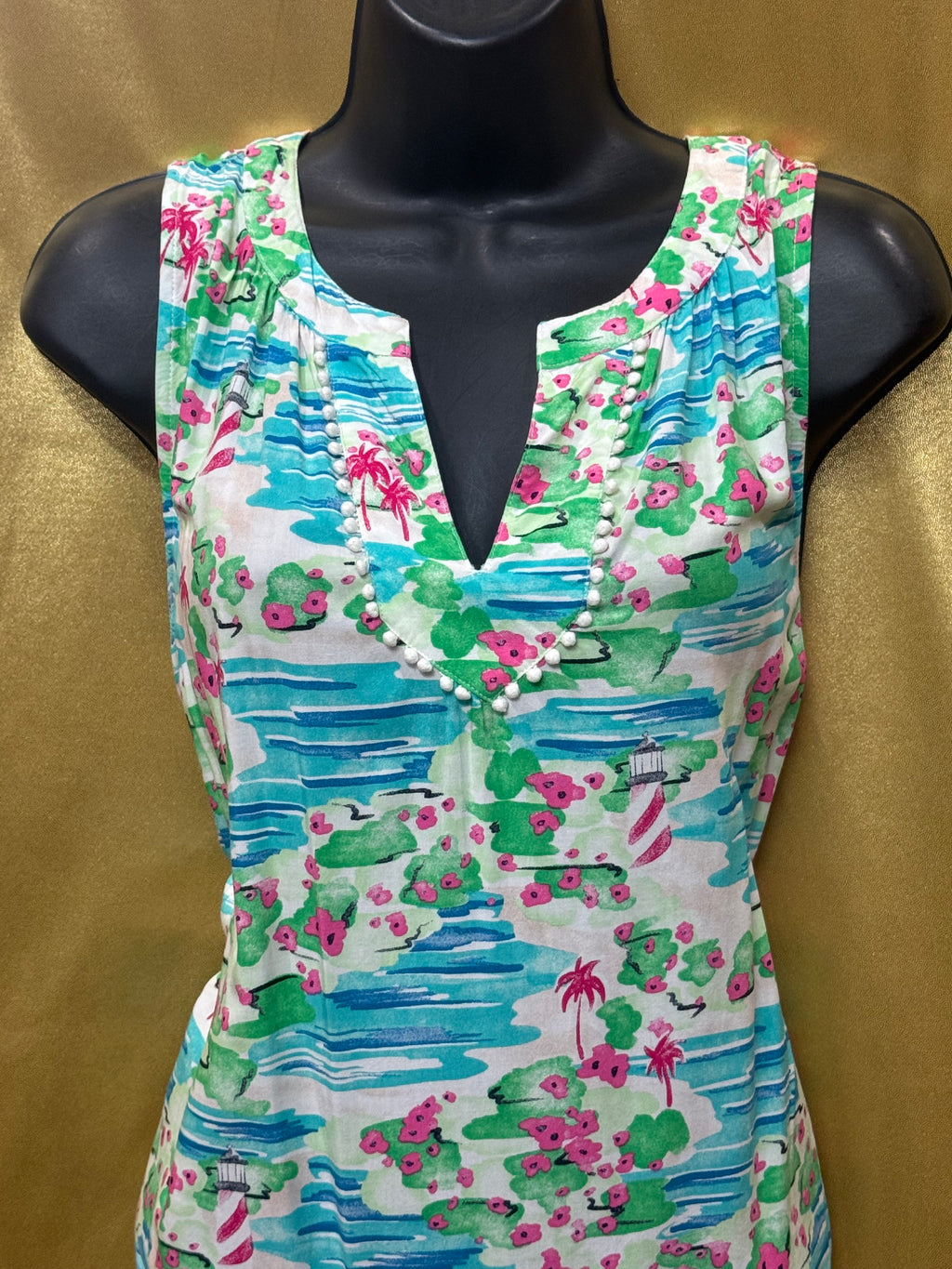 Crown & Ivy Tropical Coastal Sleeveless Blouse - Size Small ✨