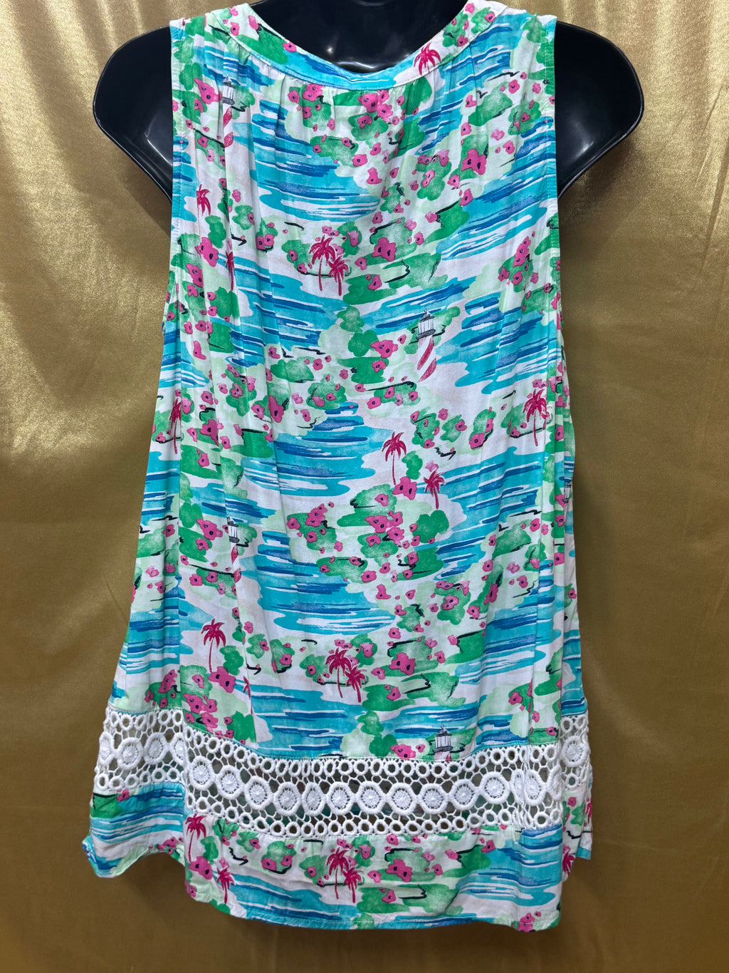 Crown & Ivy Tropical Coastal Sleeveless Blouse - Size Small ✨