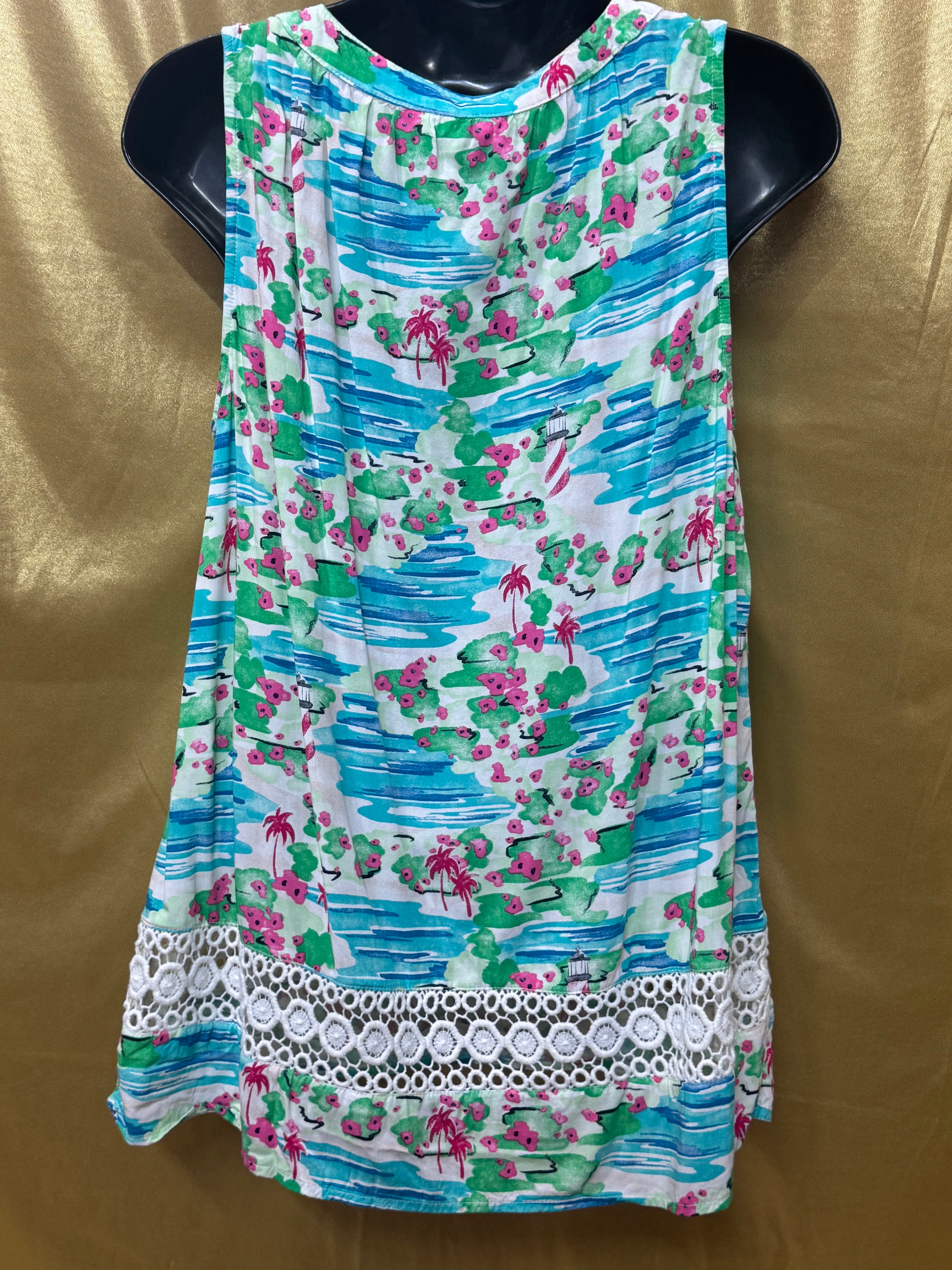 Crown & Ivy Tropical Coastal Sleeveless Blouse - Size Small ✨