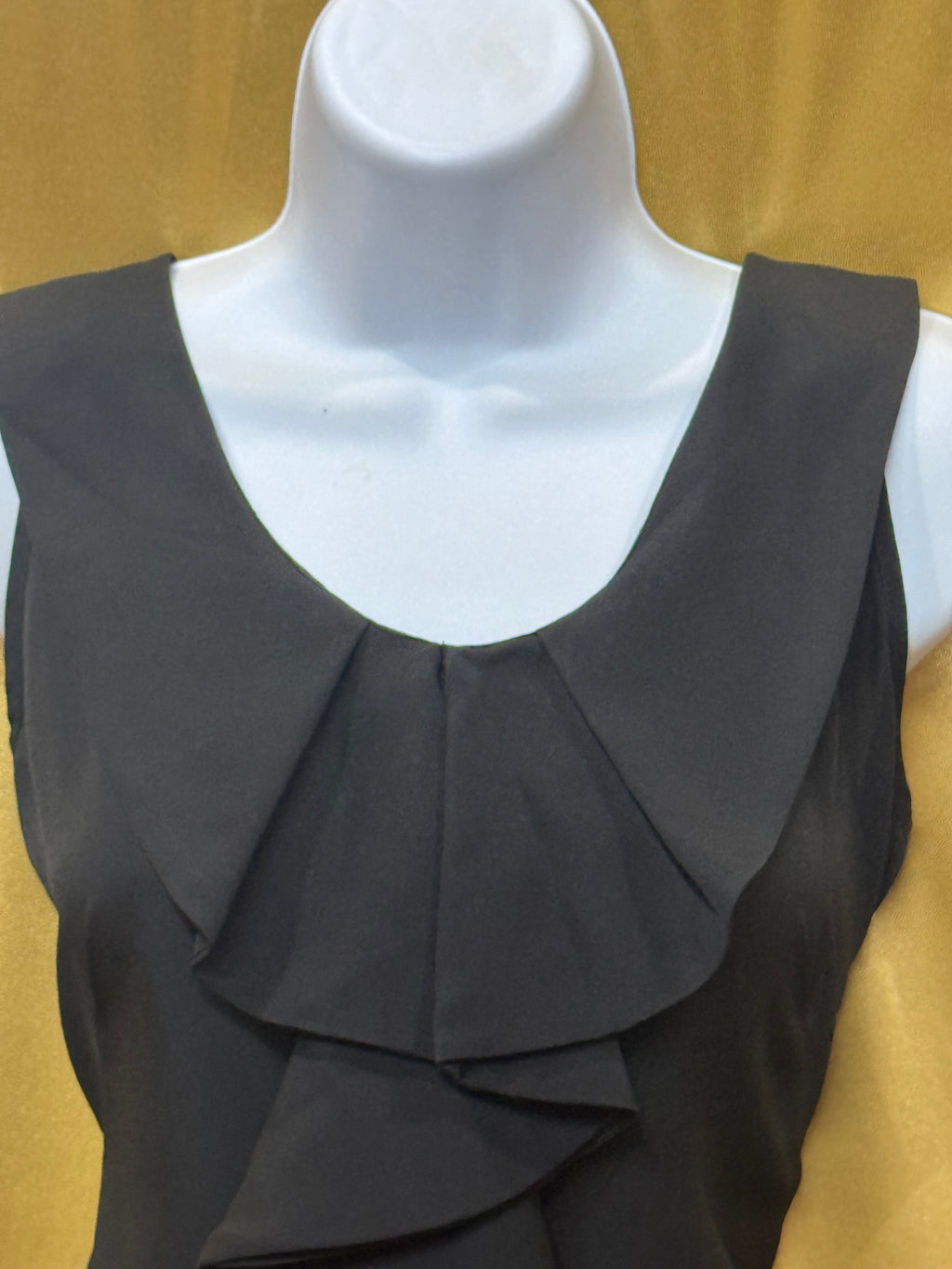Merona Black Ruffled V-Neck Sleeveless Blouse - Size Small
