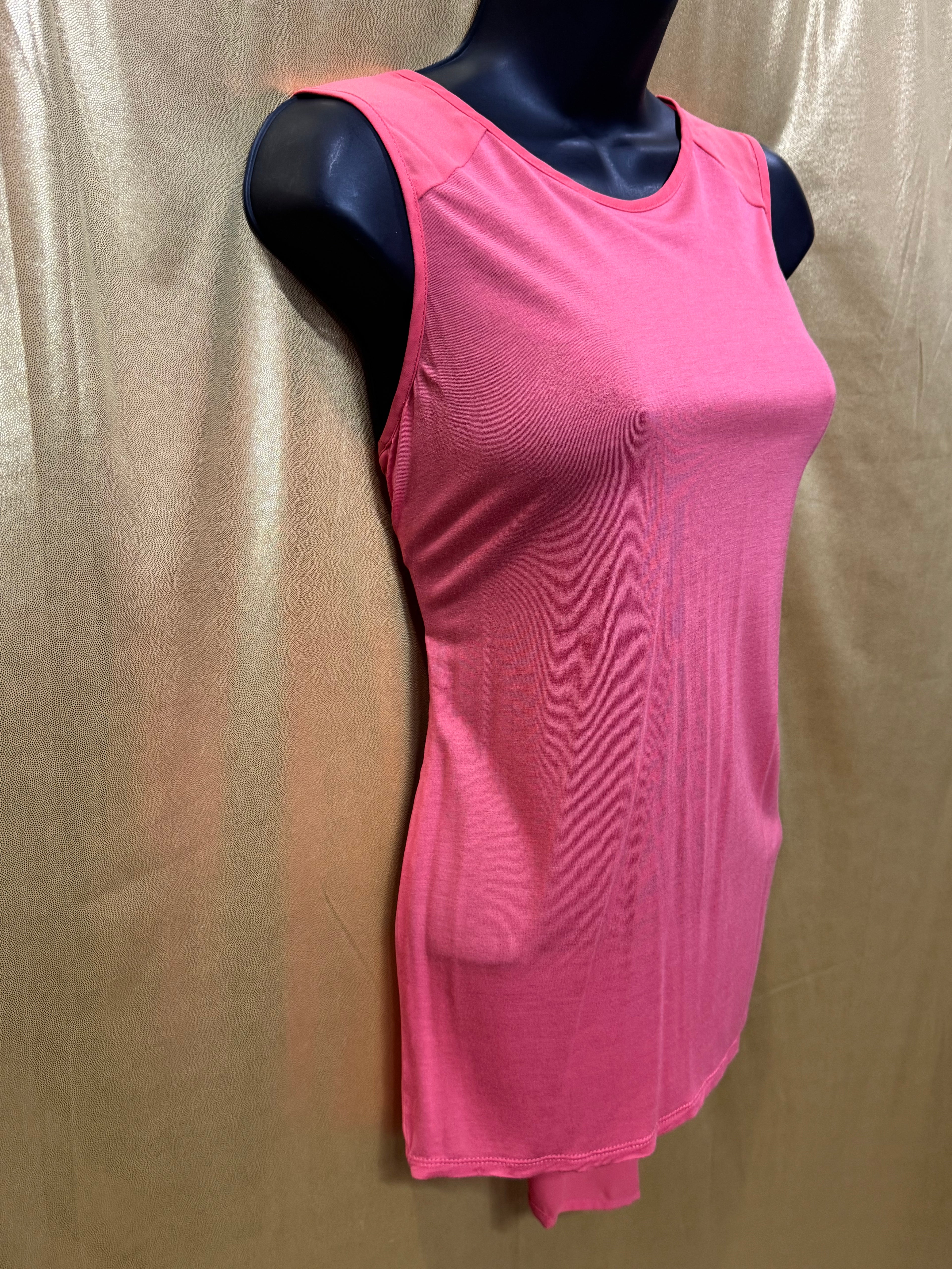 Halogen Pink Pleated Back High-Low Sleeveless Top - Small