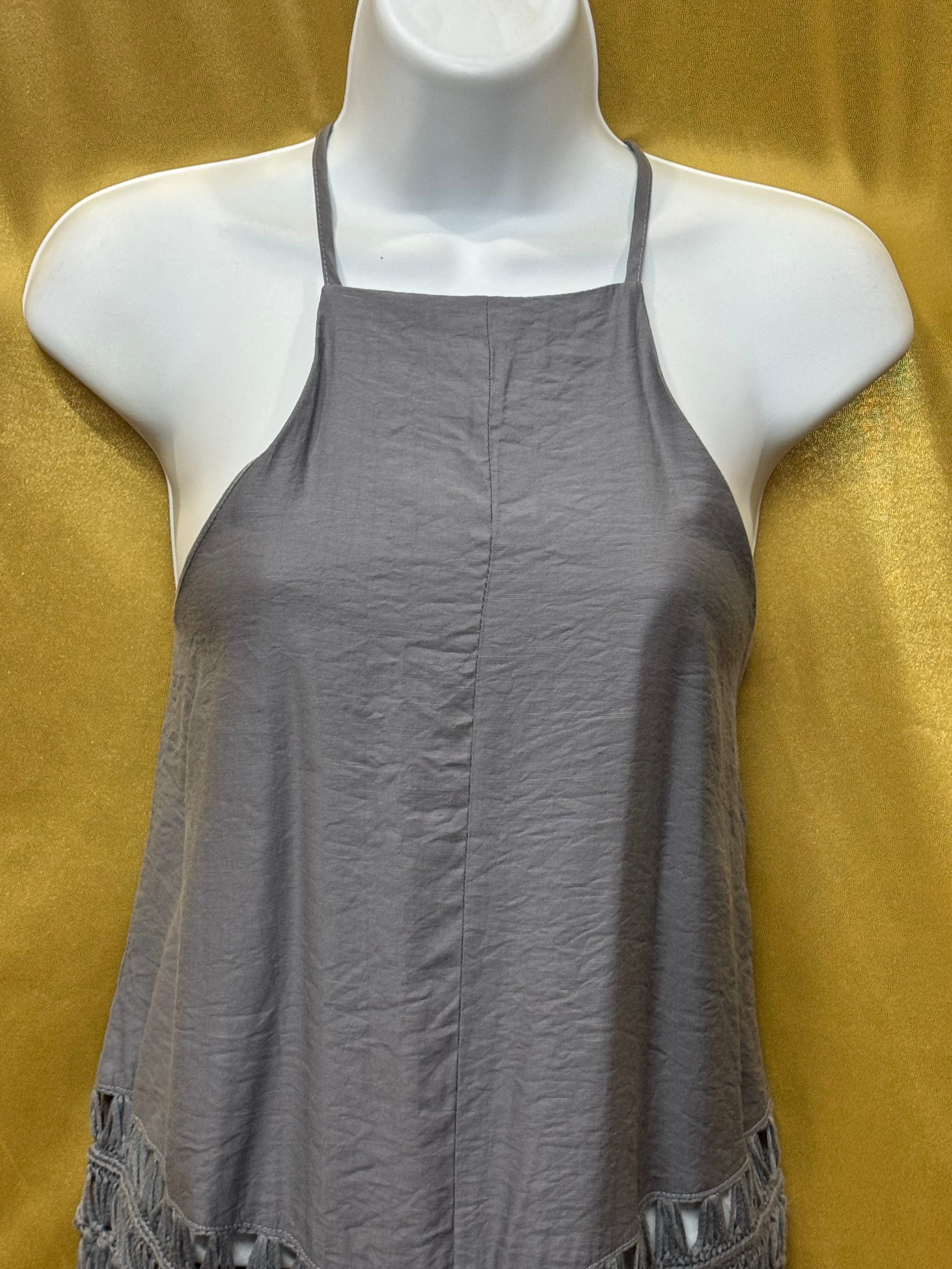 ✨ Boho Gray High-Neck Fringe Halter Tank Top - Size L ✨