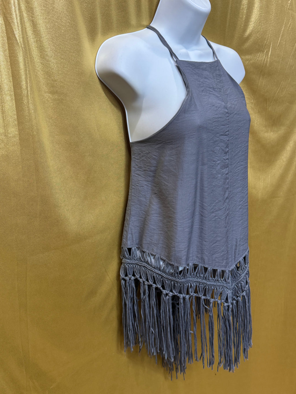 ✨ Boho Gray High-Neck Fringe Halter Tank Top - Size L ✨