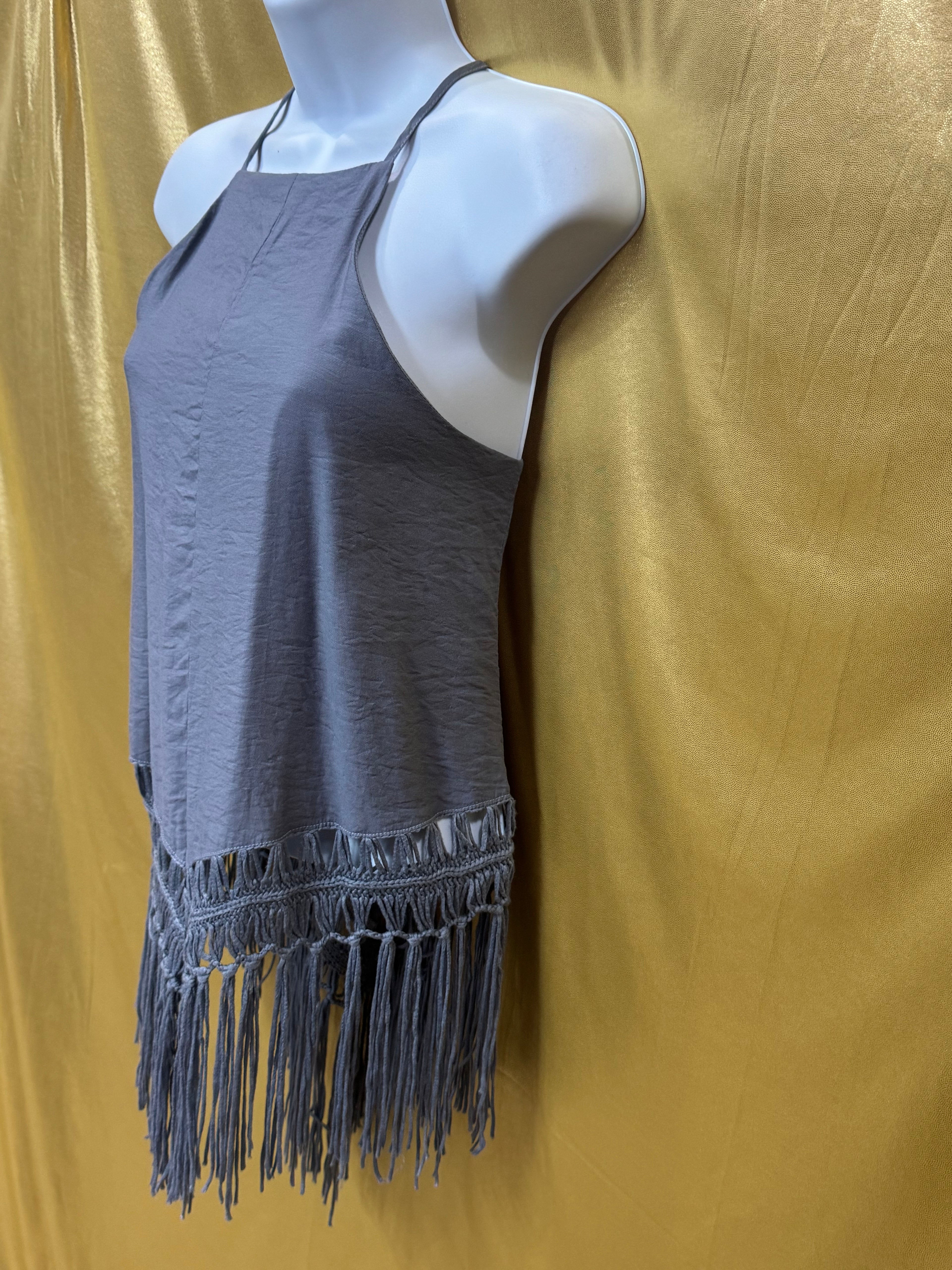 ✨ Boho Gray High-Neck Fringe Halter Tank Top - Size L ✨
