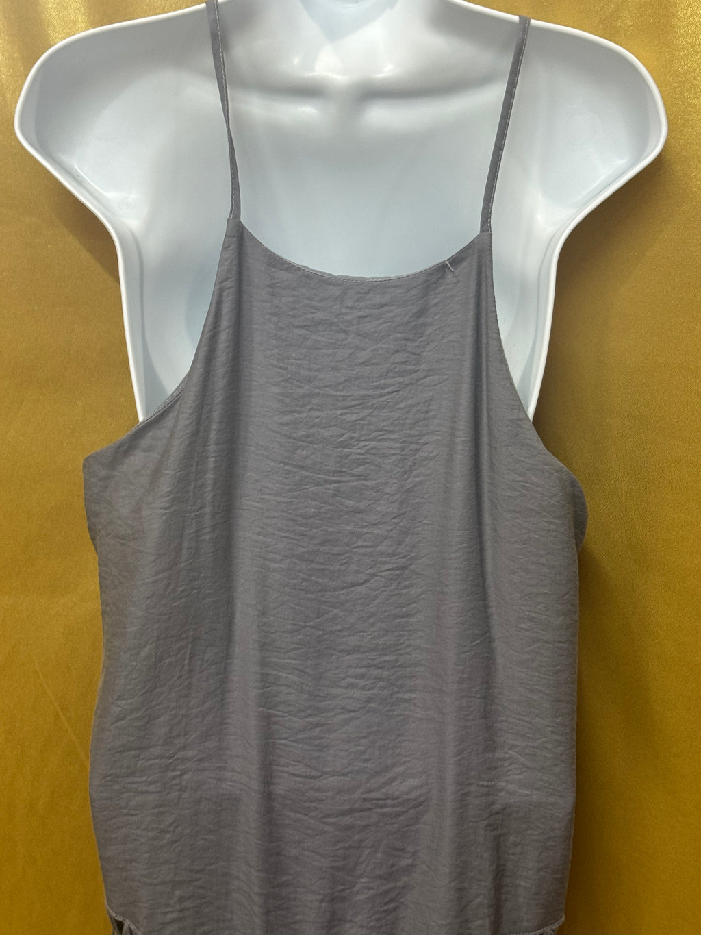 ✨ Boho Gray High-Neck Fringe Halter Tank Top - Size L ✨
