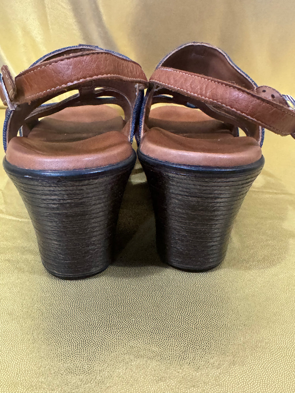 SAS Layla Denim & Leather Wedge Sandals – Size 9W (Wide)
