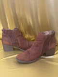 Qupid Tan Perforated Cutout Ankle Boots - Size 6