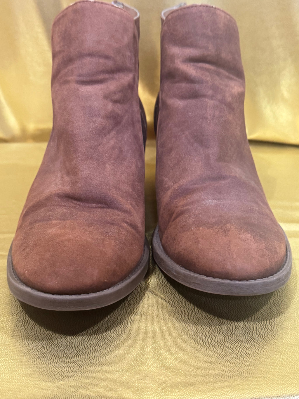 Qupid Tan Perforated Cutout Ankle Boots - Size 6