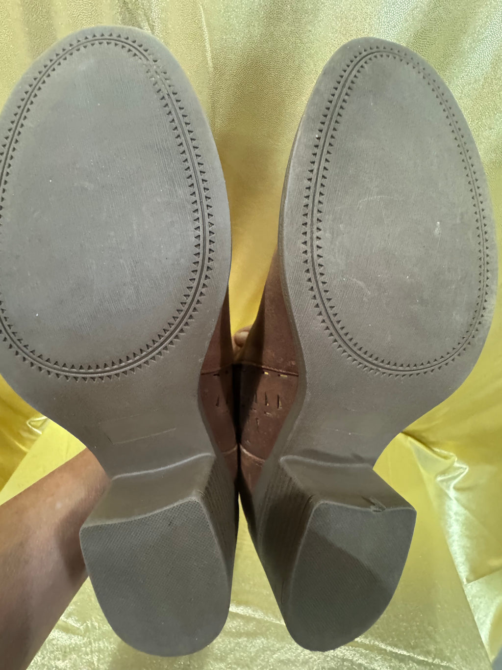 Qupid Tan Perforated Cutout Ankle Boots - Size 6
