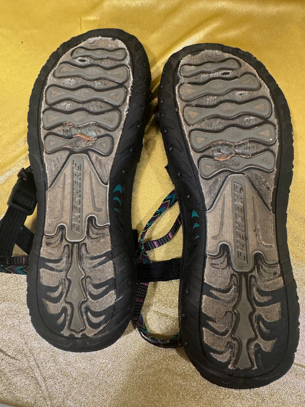 Skechers Reggae Fiesta Sandals Multi-Color Strappy Size 10