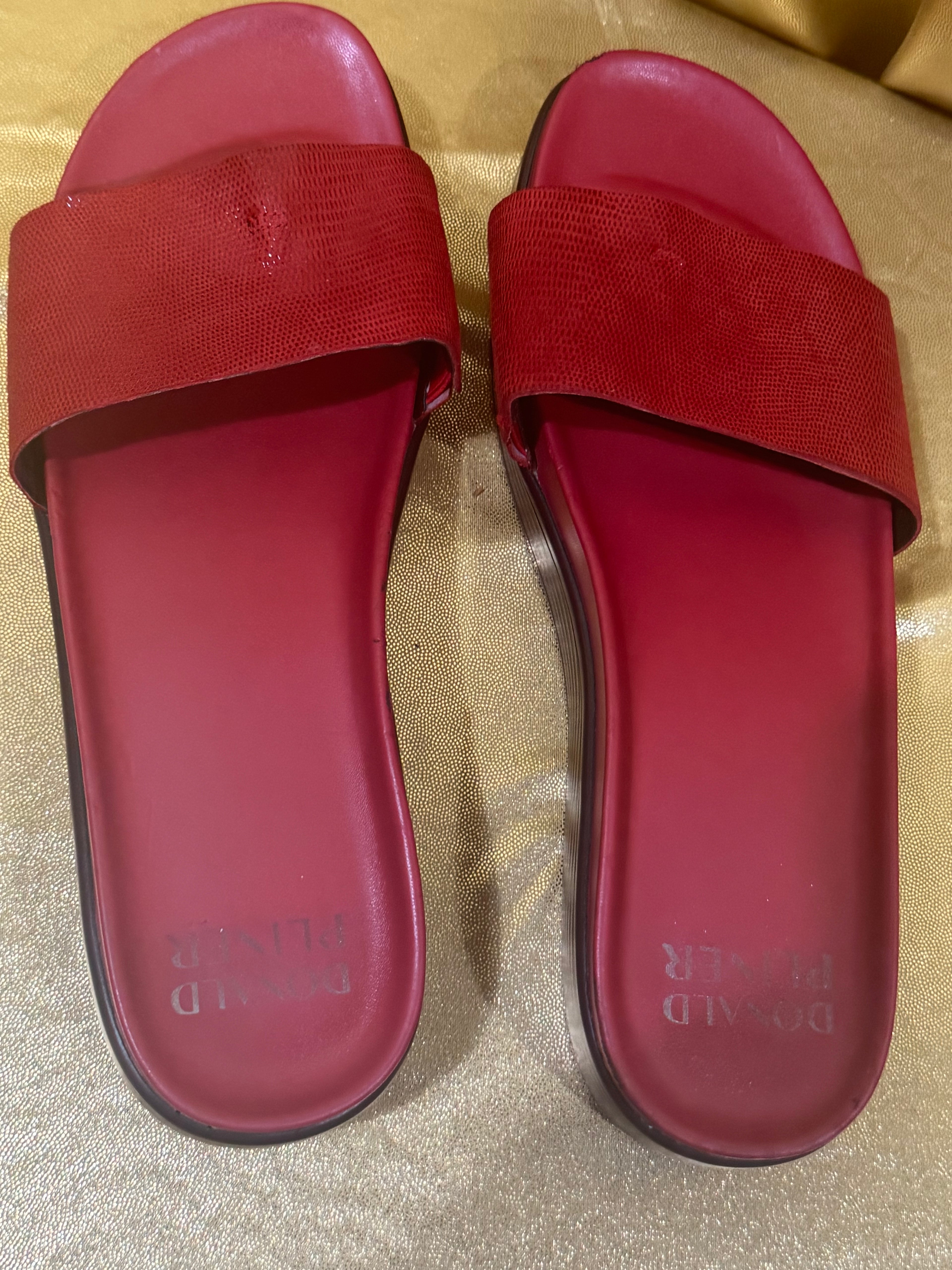 Donald J. Pliner Red Textured Leather Platform Slide Sandals - Size 7.5 (HPFIJ485)