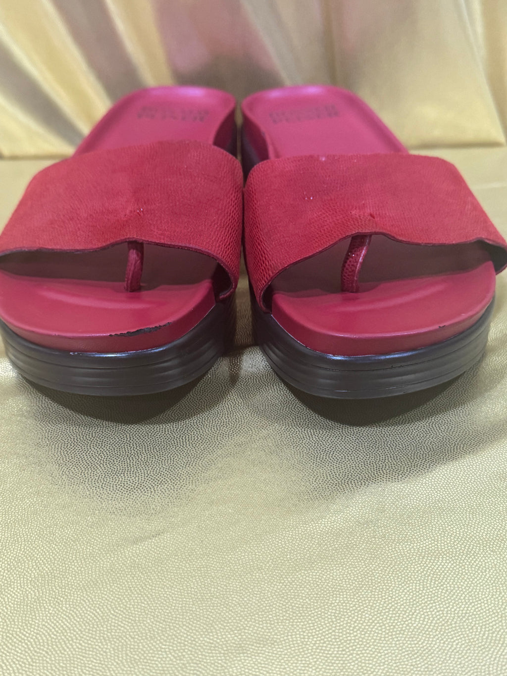 Donald J. Pliner Red Textured Leather Platform Slide Sandals - Size 7.5 (HPFIJ485)