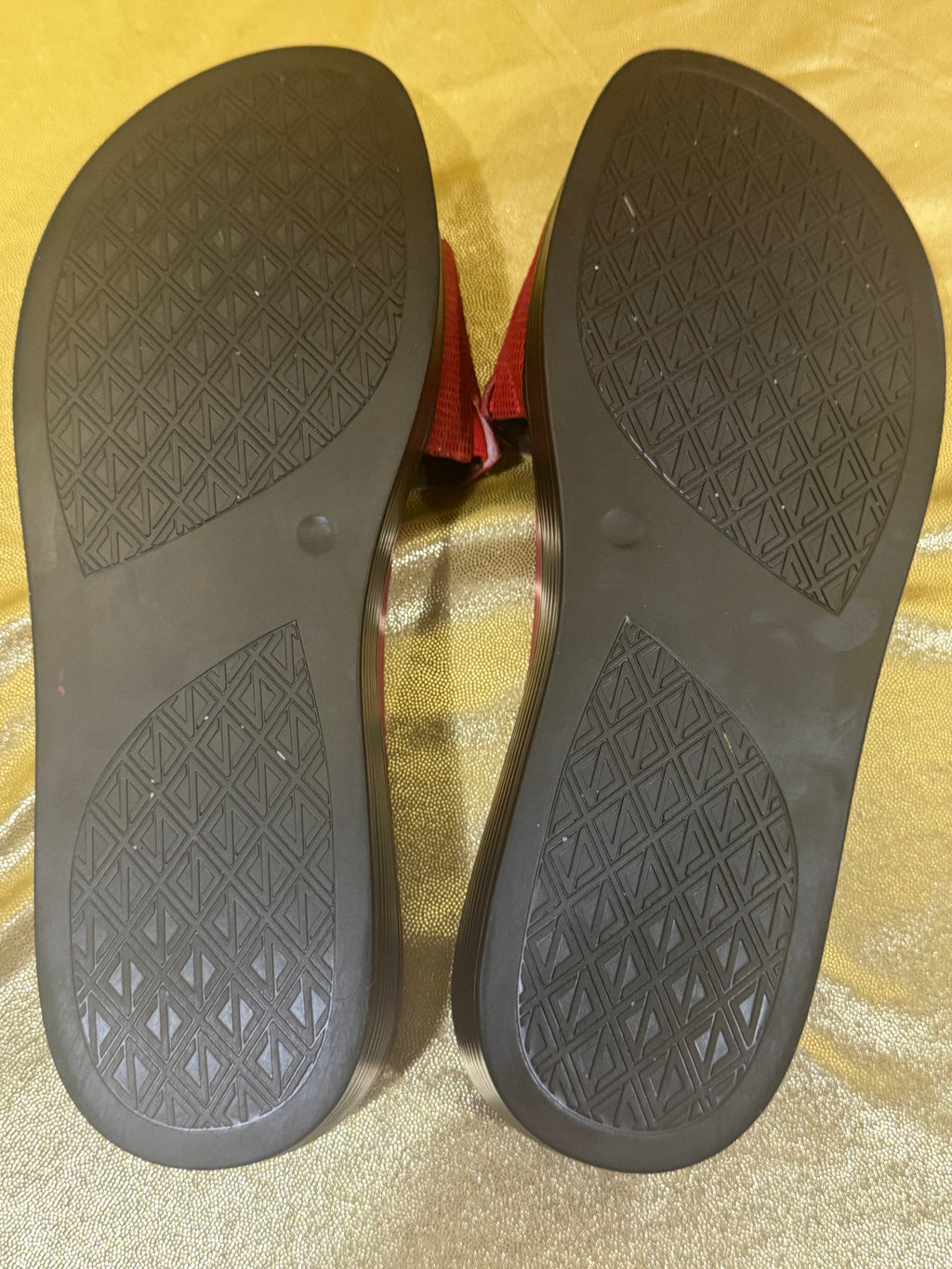 Donald J. Pliner Red Textured Leather Platform Slide Sandals - Size 7.5 (HPFIJ485)