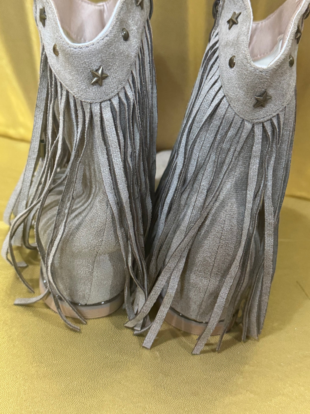 ✨ New! Boho Western Fringe Thong Gladiator Sandals - Taupe Suede, Star Studded, Size 40