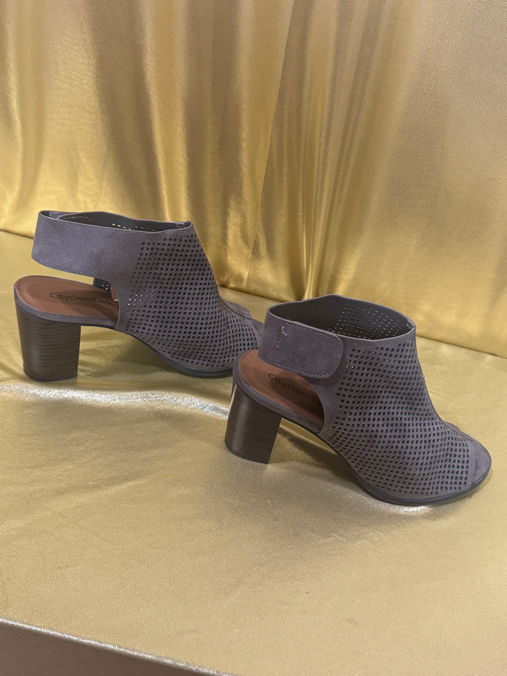 City Classified Grey Perforated Peep Toe Block Heel Booties – Size 8