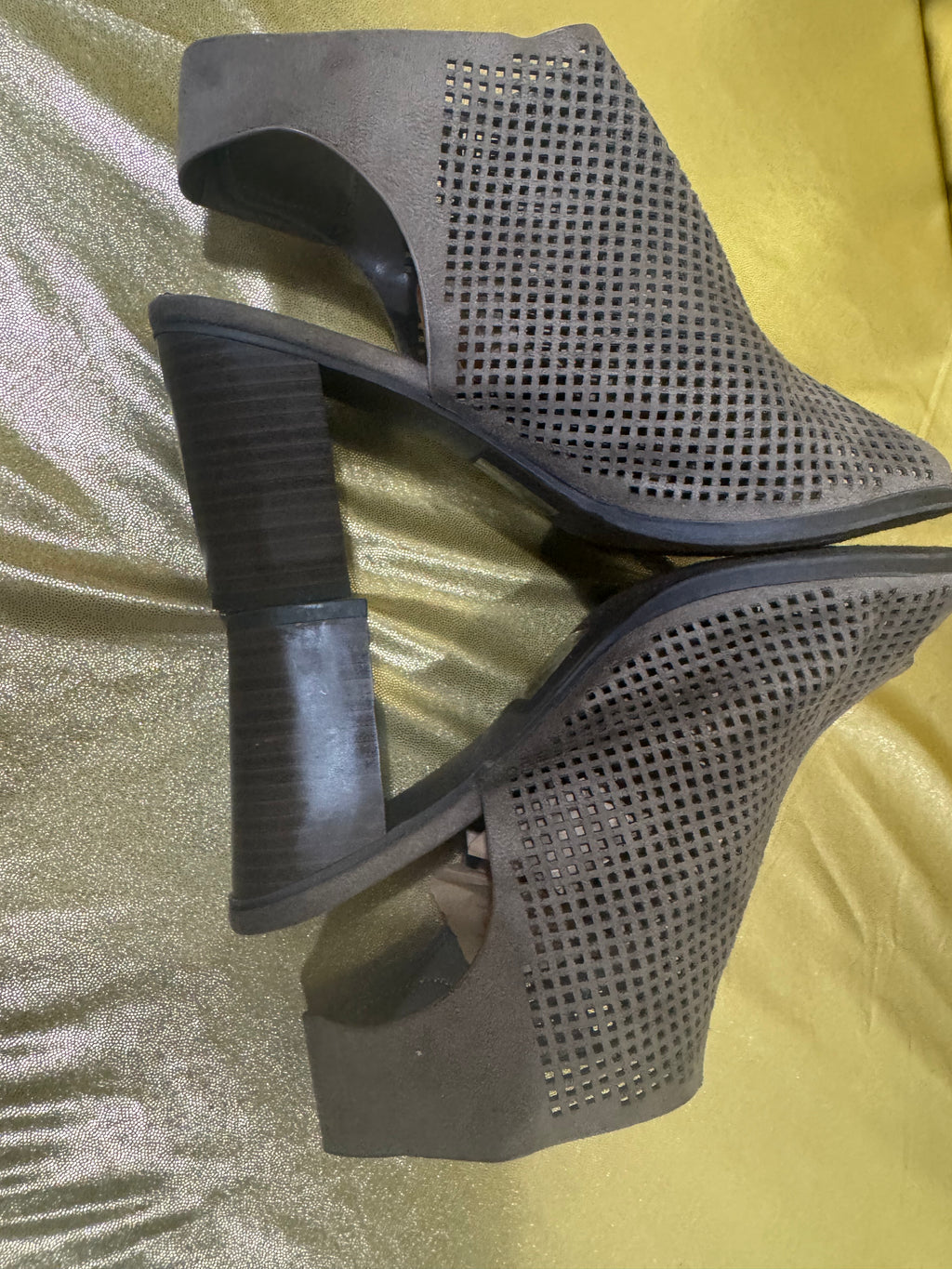 City Classified Grey Perforated Peep Toe Block Heel Booties – Size 8
