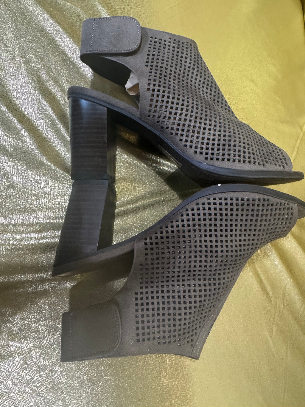 City Classified Grey Perforated Peep Toe Block Heel Booties – Size 8
