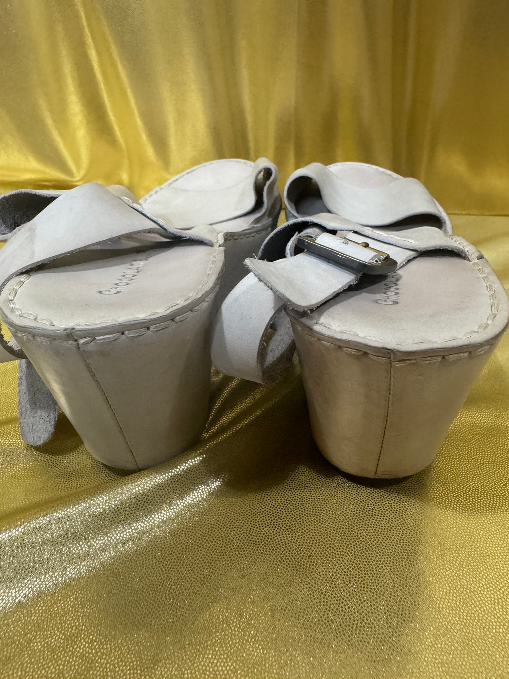 Chocolat Blu White Leather Slingback Platform Sandals - Size 10