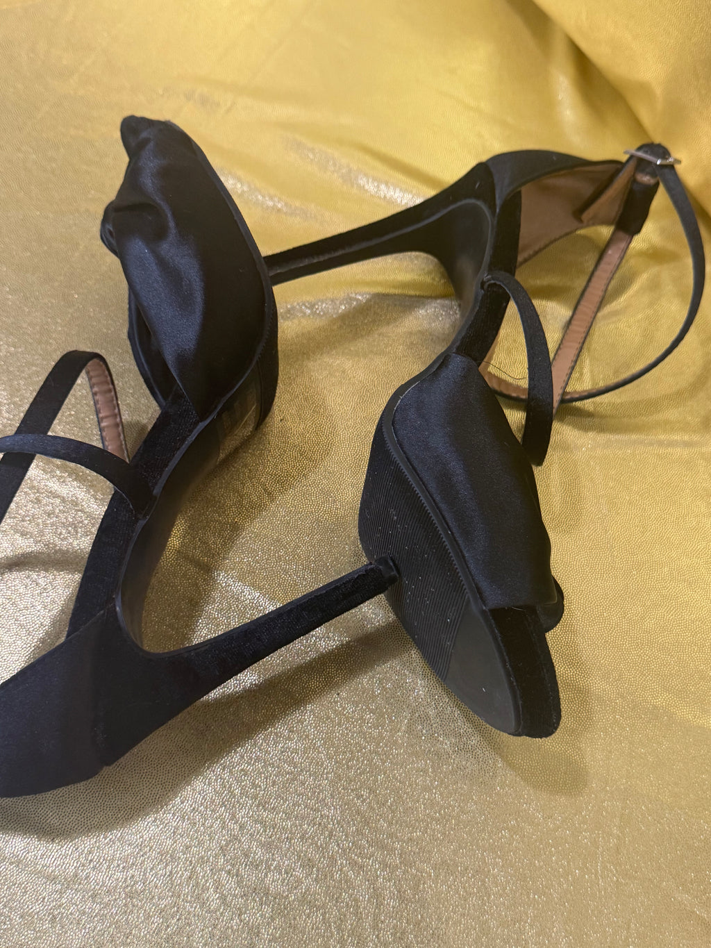 Report Black Satin Talin Knotted Ankle Strap Stiletto Heels – Size 6.5 (Like New)