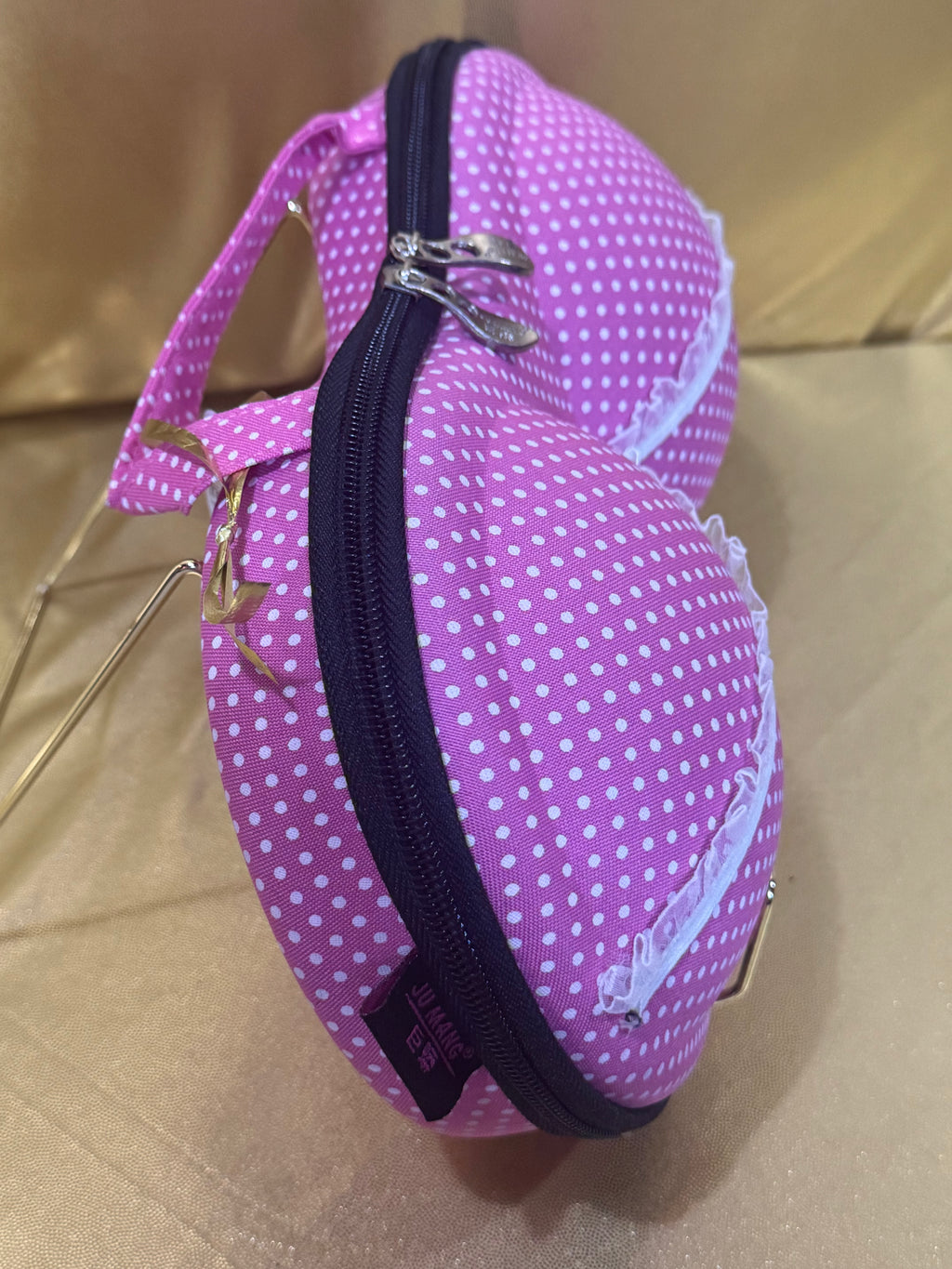 Ju Mang Hard Shell Bra & Lingerie Travel Case – Pink Polka Dot 👙✨