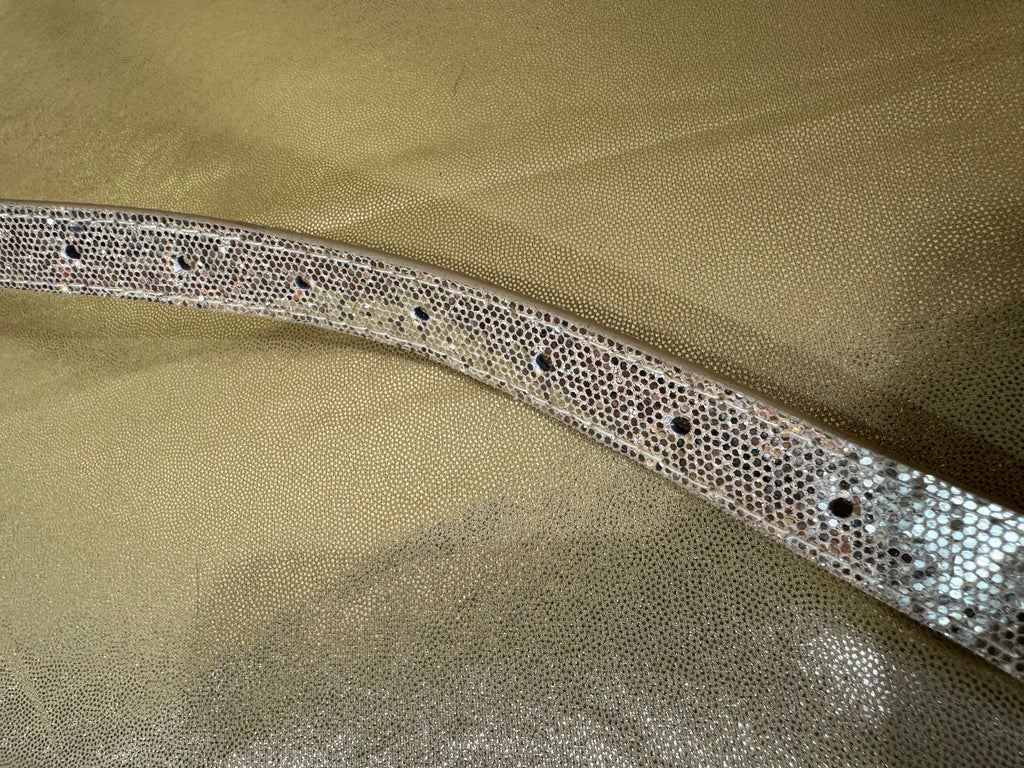 Vintage Y2K Shimmer Metallic Gold Skinny Belt - 39.5" ✨