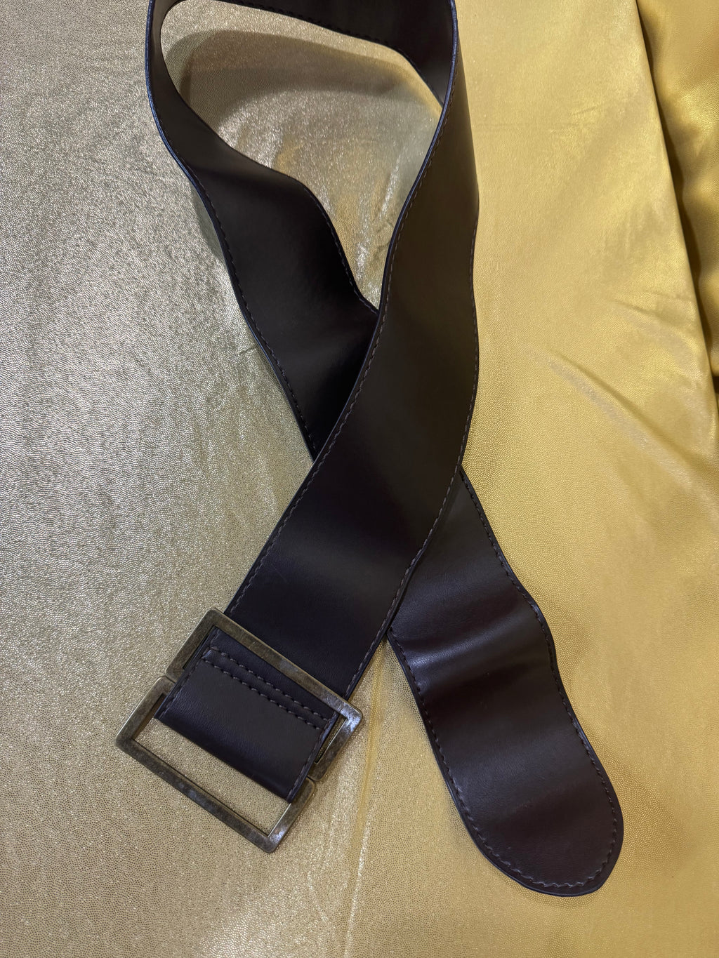 Y2K Vintage Wide Brown Leather Cinch Belt - Rectangular Buckle Size 10