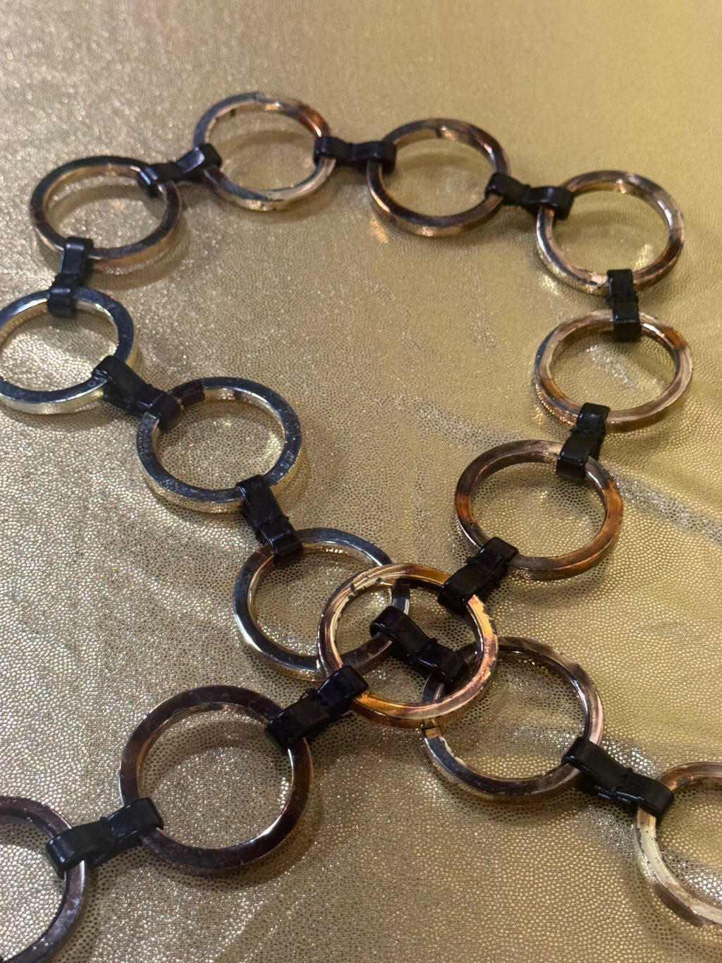 Vintage Y2K Boho Gold O-Ring Chain Belt – 37" Chunky Statement Belt