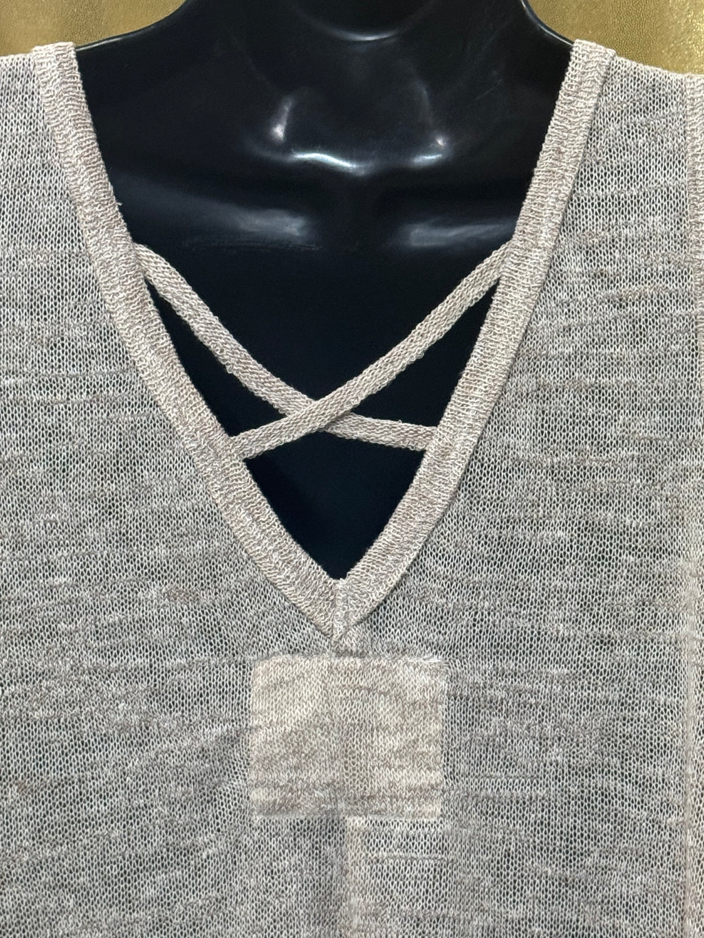 By Together You & I Oatmeal Knit Fringe Sharkbite Tank Top Medium L1337