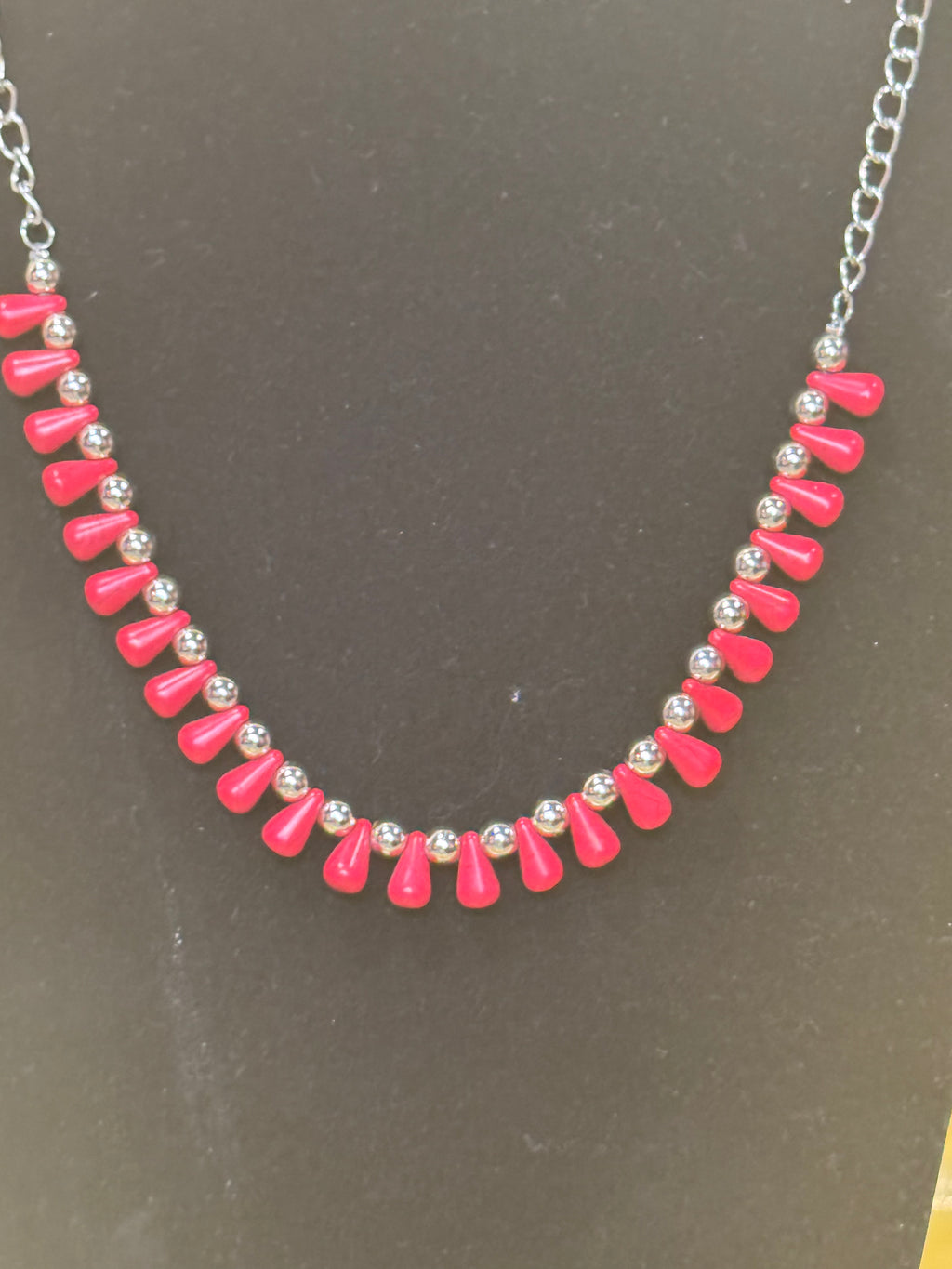 Stunning Paparazzi "Extinct Species" Red Necklace & Earring Set (New)