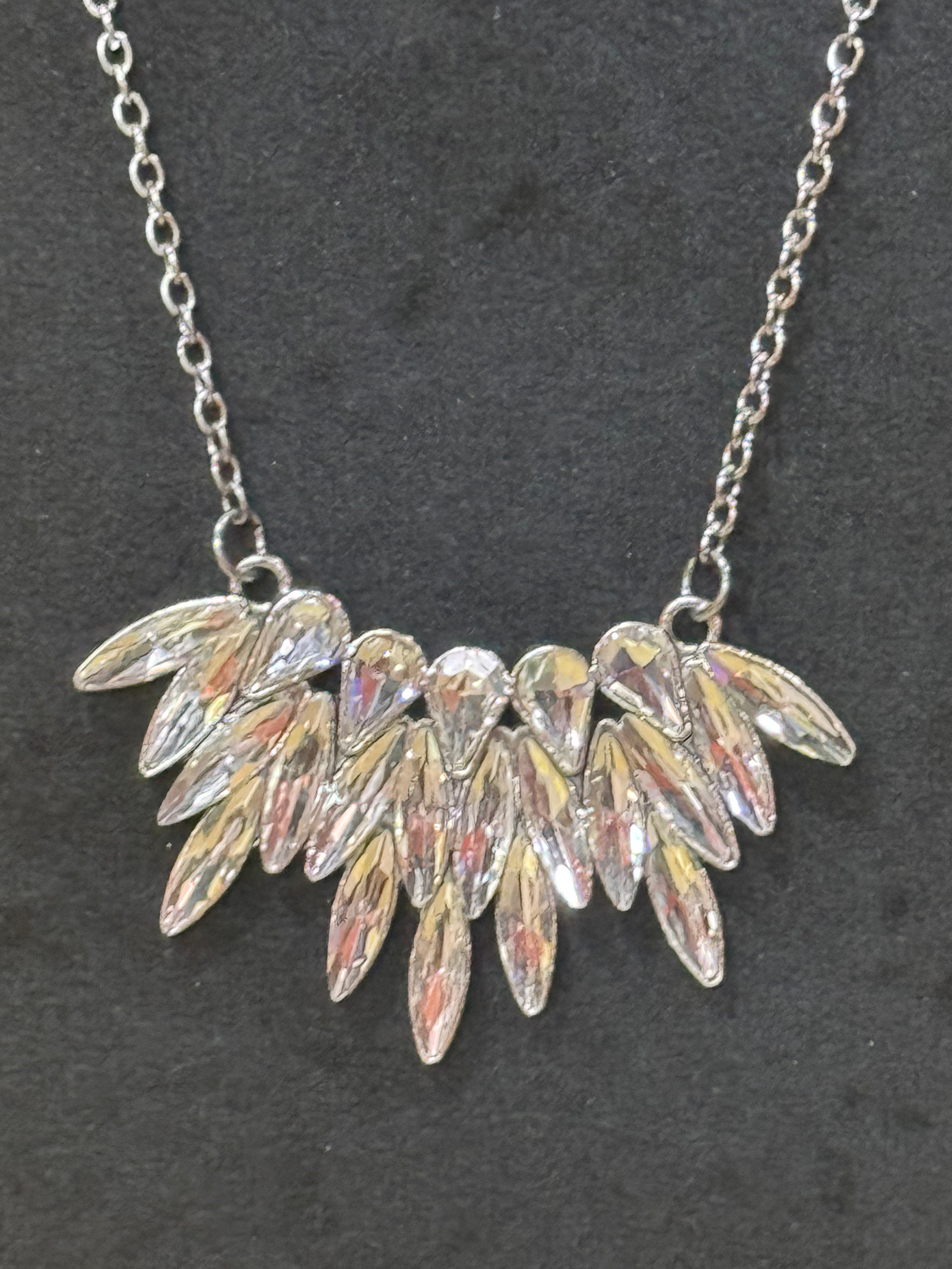 Paparazzi "Crowning Moment" White Rhinestone Necklace Set - New, Never Worn