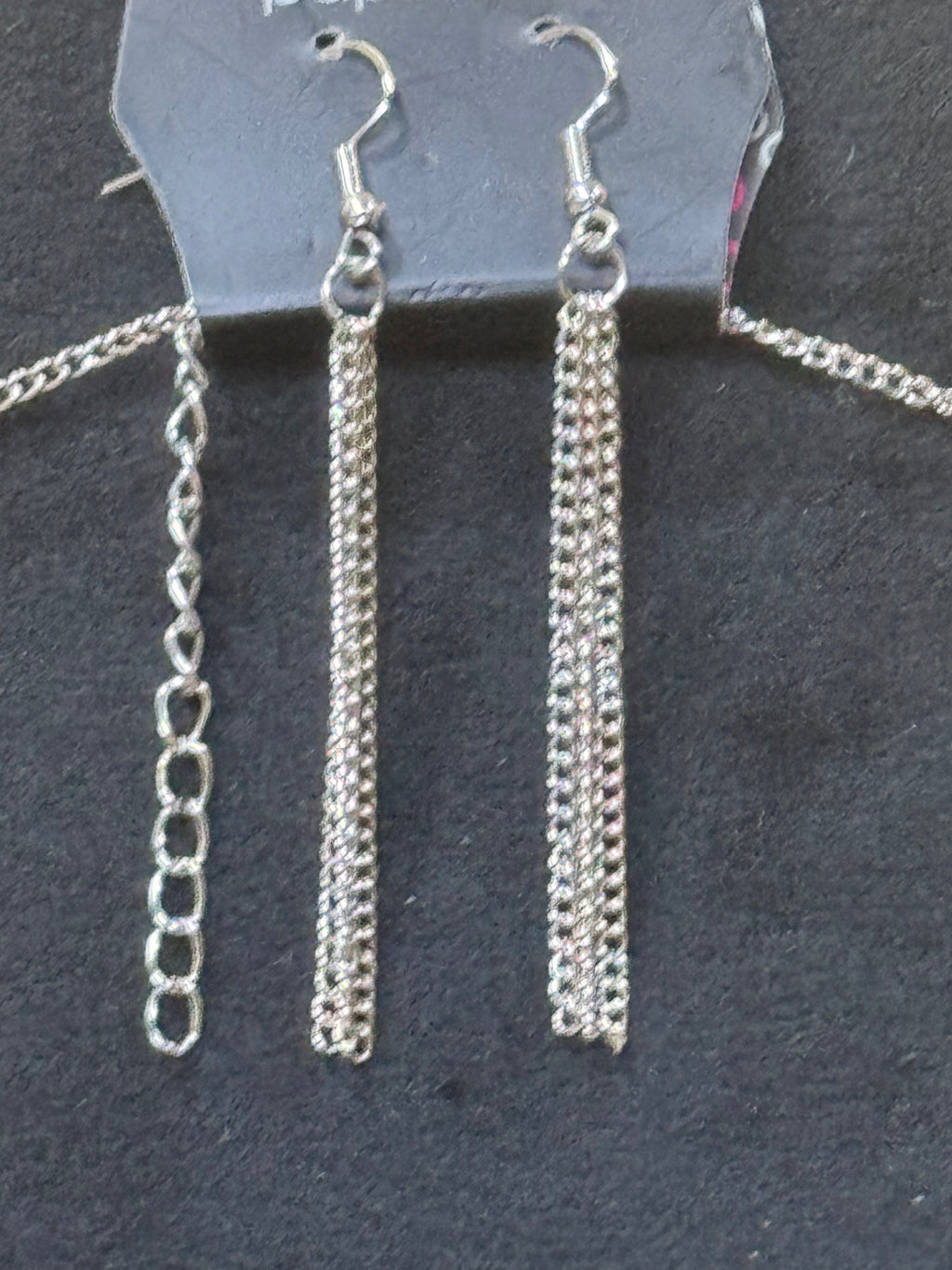 NWT Paparazzi "The Keynoter" Silver Key Pendant Necklace & Matching Earrings Set