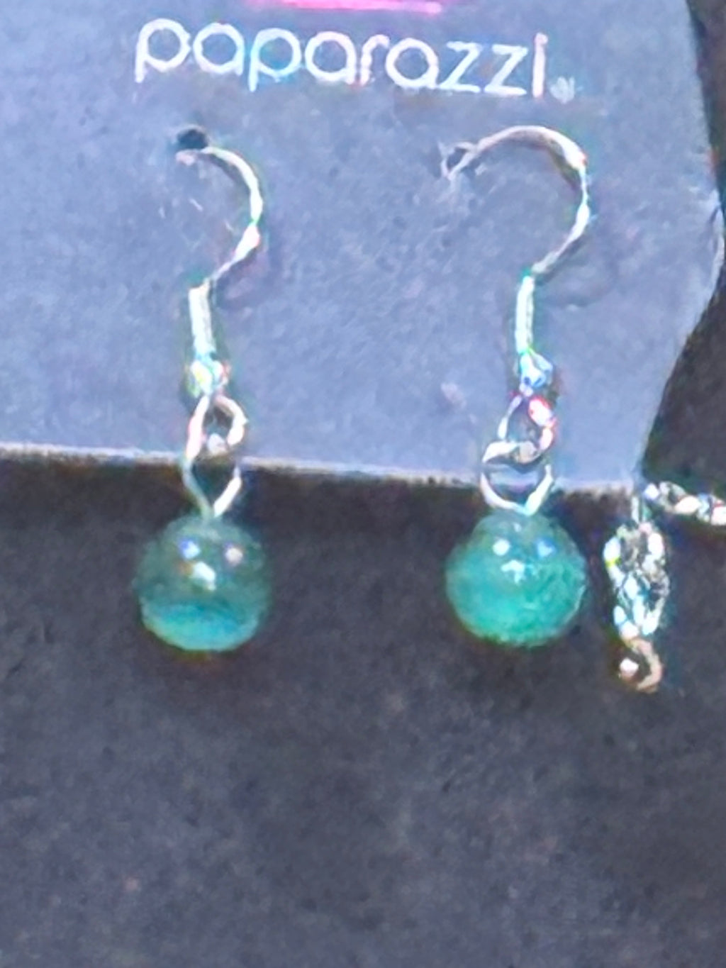 Paparazzi Tallahassee Tassel Green Cat’s Eye Silver Fringe Long Necklace Set