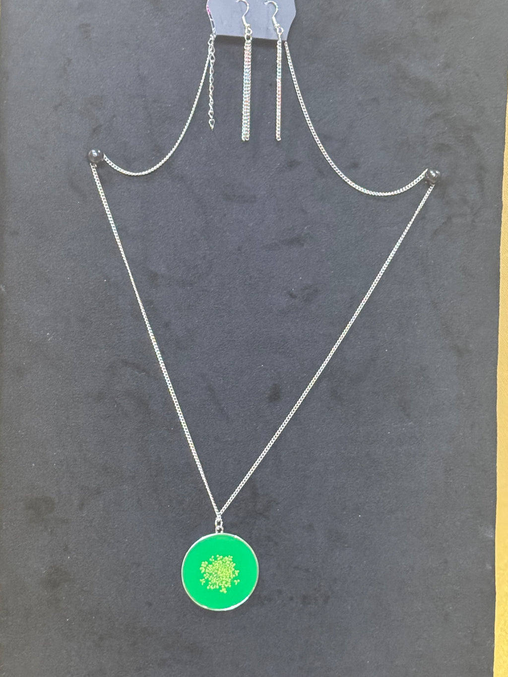 Paparazzi "Prairie Picnic" Green Floral Pendant Necklace & Matching Earrings Set