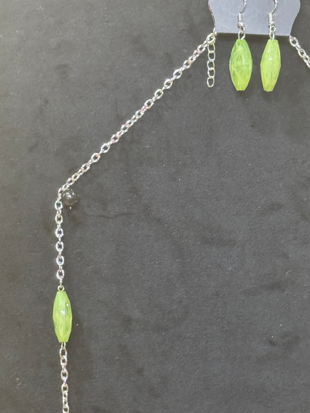 Paparazzi "Beachfront Beauty" Green Bead & Hammered Silver Long Necklace Set