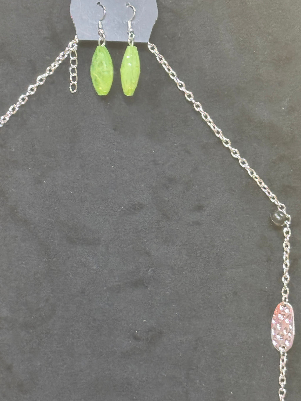 Paparazzi "Beachfront Beauty" Green Bead & Hammered Silver Long Necklace Set