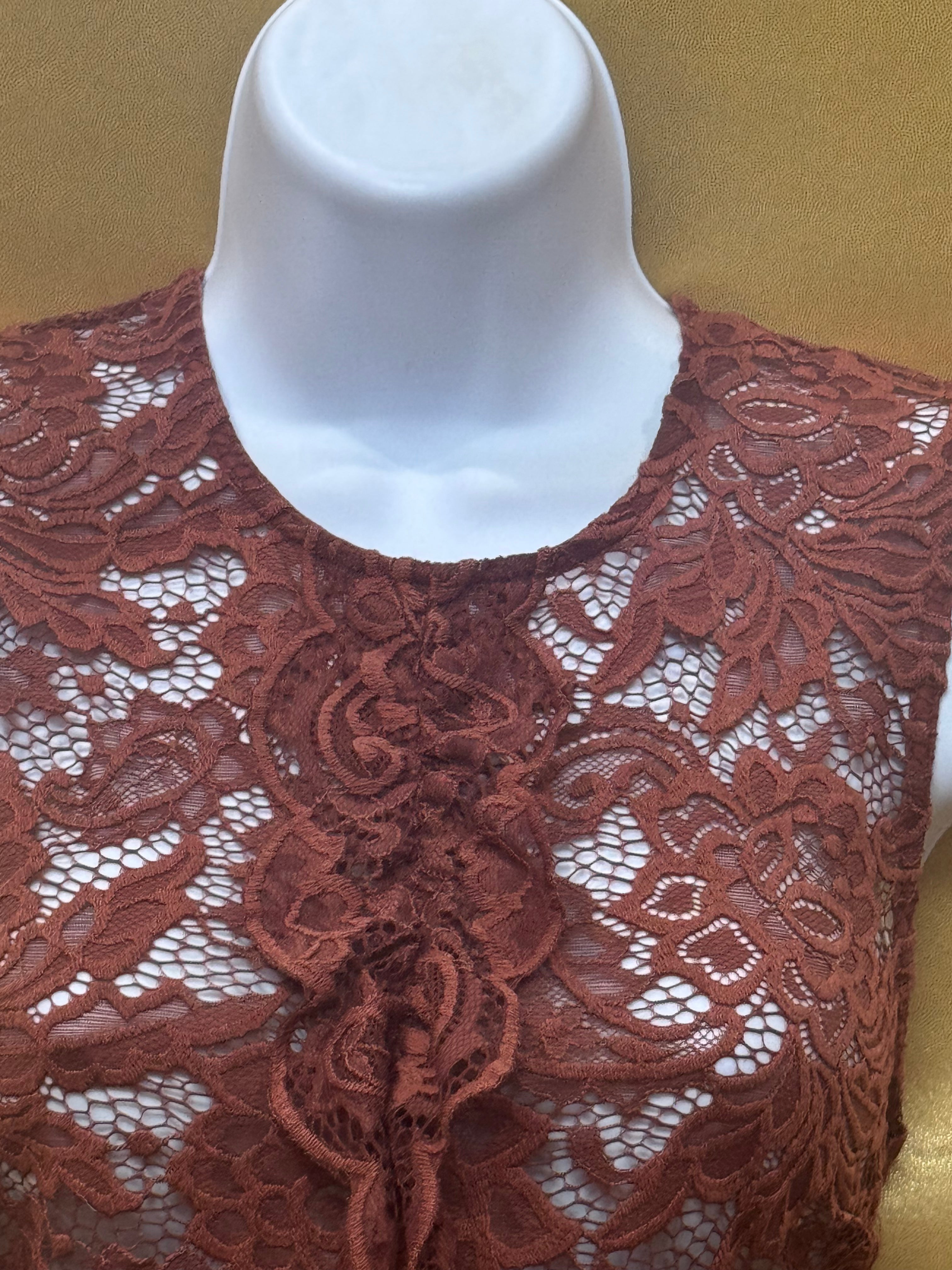 Who What Wear Rust Lace Sleeveless Top Ruffle Front Size S Sheer Boho
