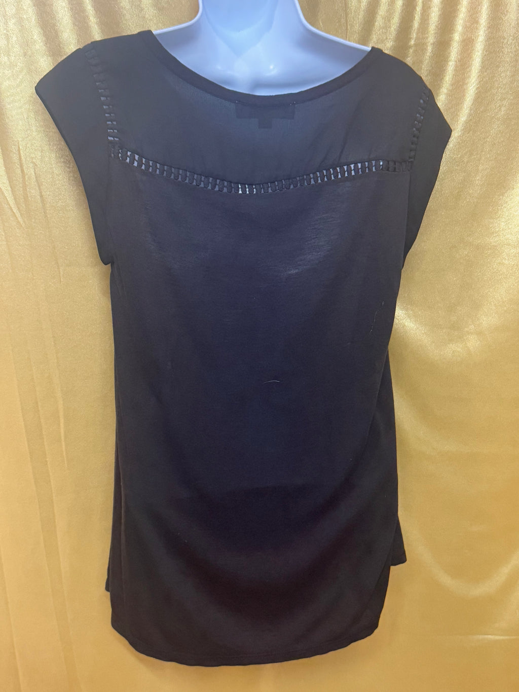 LOFT Black Eyelet Accent Cap Sleeve Tee Size S