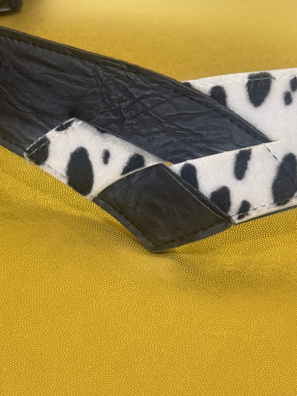 Vtg Y2K Asymmetric Cow Print & Leather V-Shape Statement Belt | Size S/M (30”)