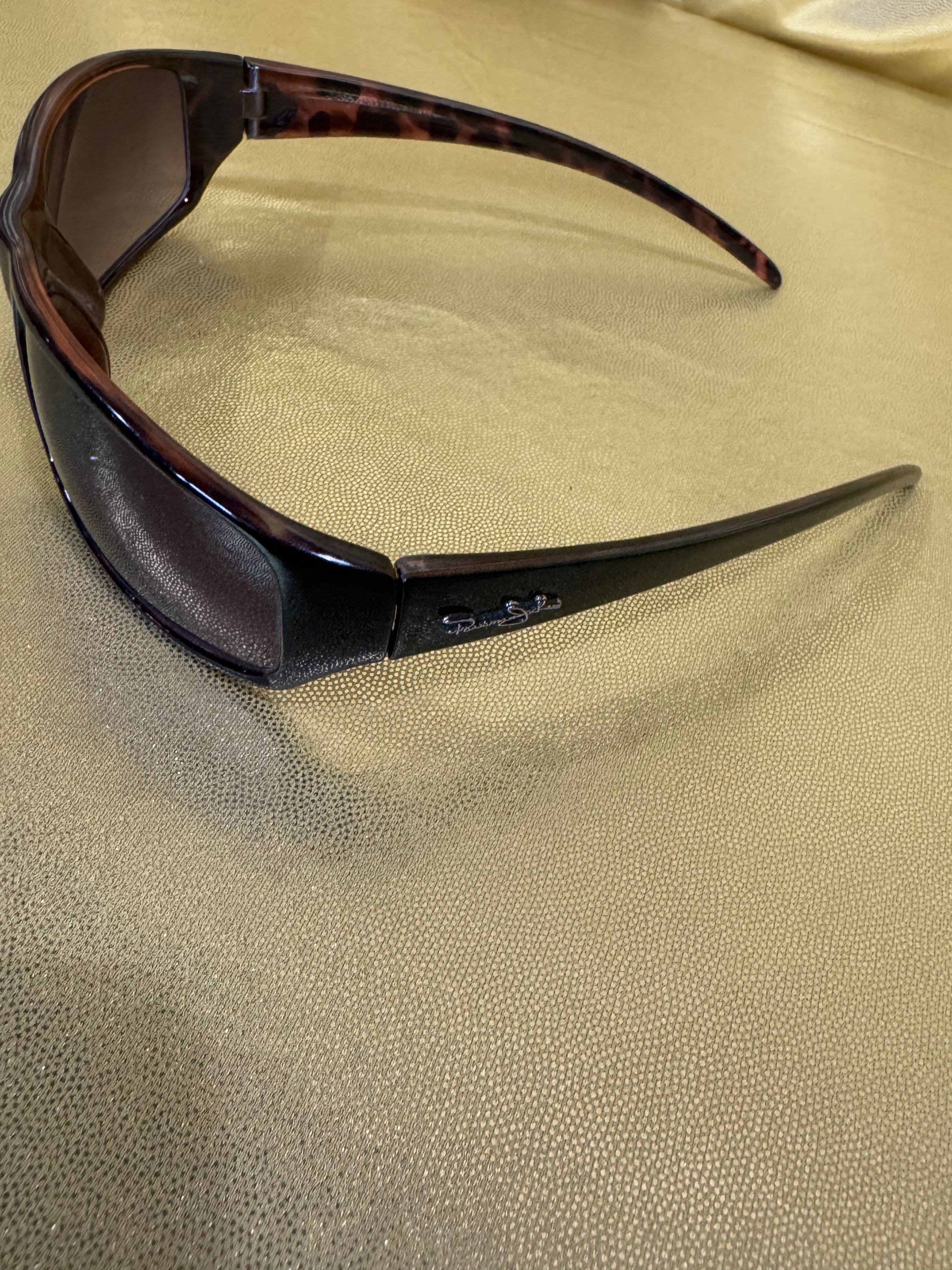 Panama Jack Y2K Wrap Sunglasses Tortoiseshell Sport Frame Script Logo