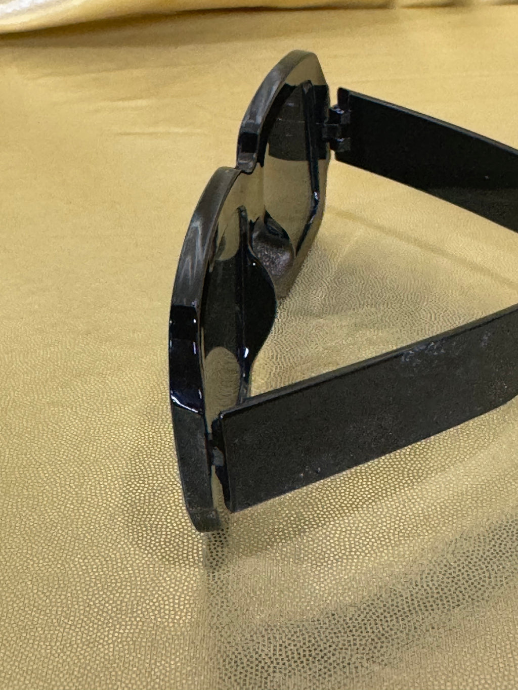 Vintage 70s Vibe Oversized Chunky Black Square Sunglasses – Retro Chic