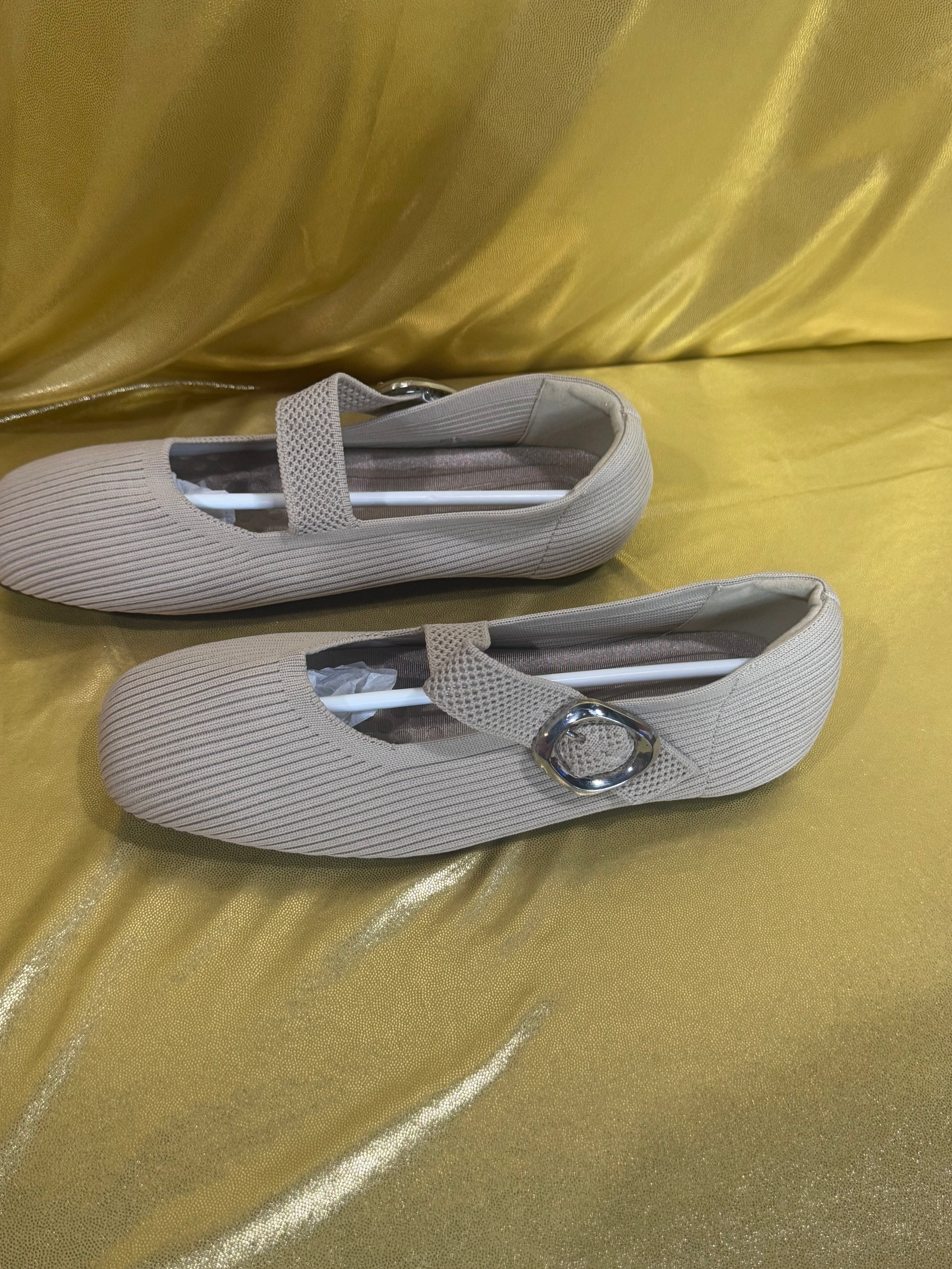 New Square-Toe Apricot Knit Mary Jane Ballet Flats - Size 36 (US 5/5.5)