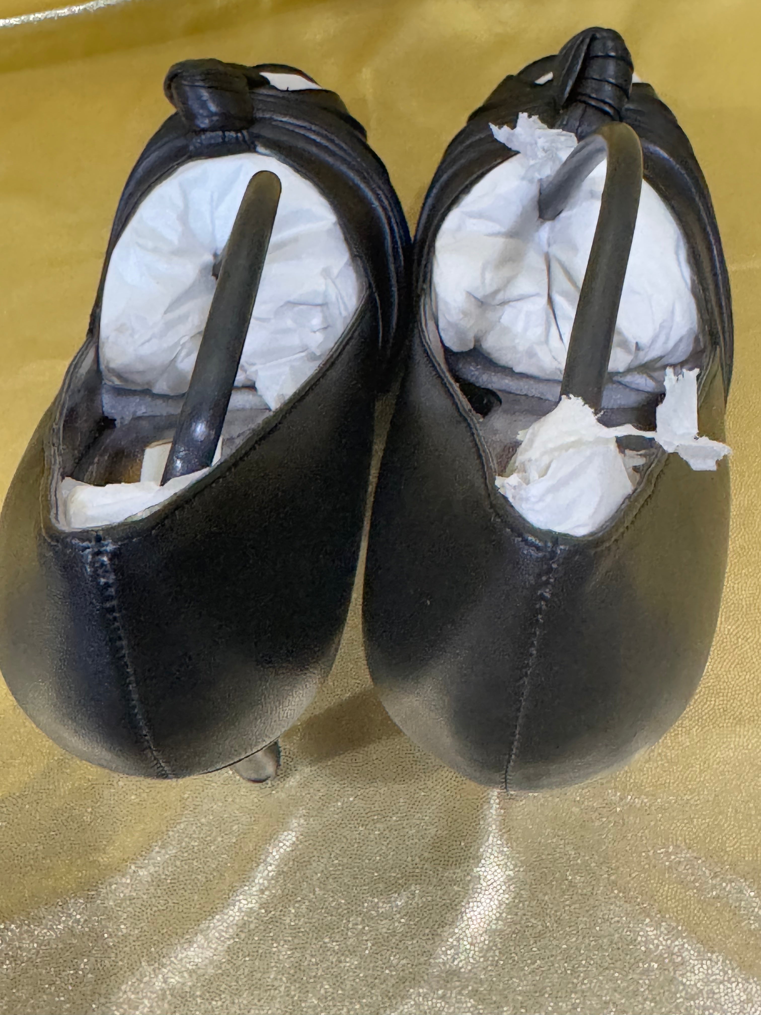 Steve Madden Leilana Black Leather Peep-Toe Platform Stiletto Heels Size 7 NWOB