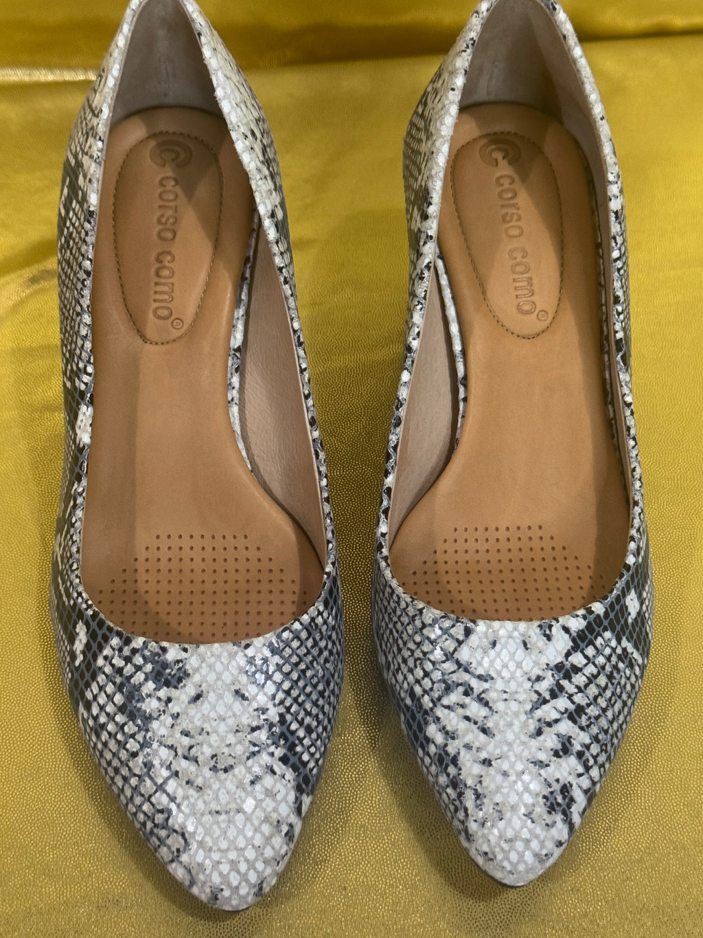 CC Corso Como Ryanna Snakeskin Block Heel Pumps - Size 5.5 (NEW/NWOB)