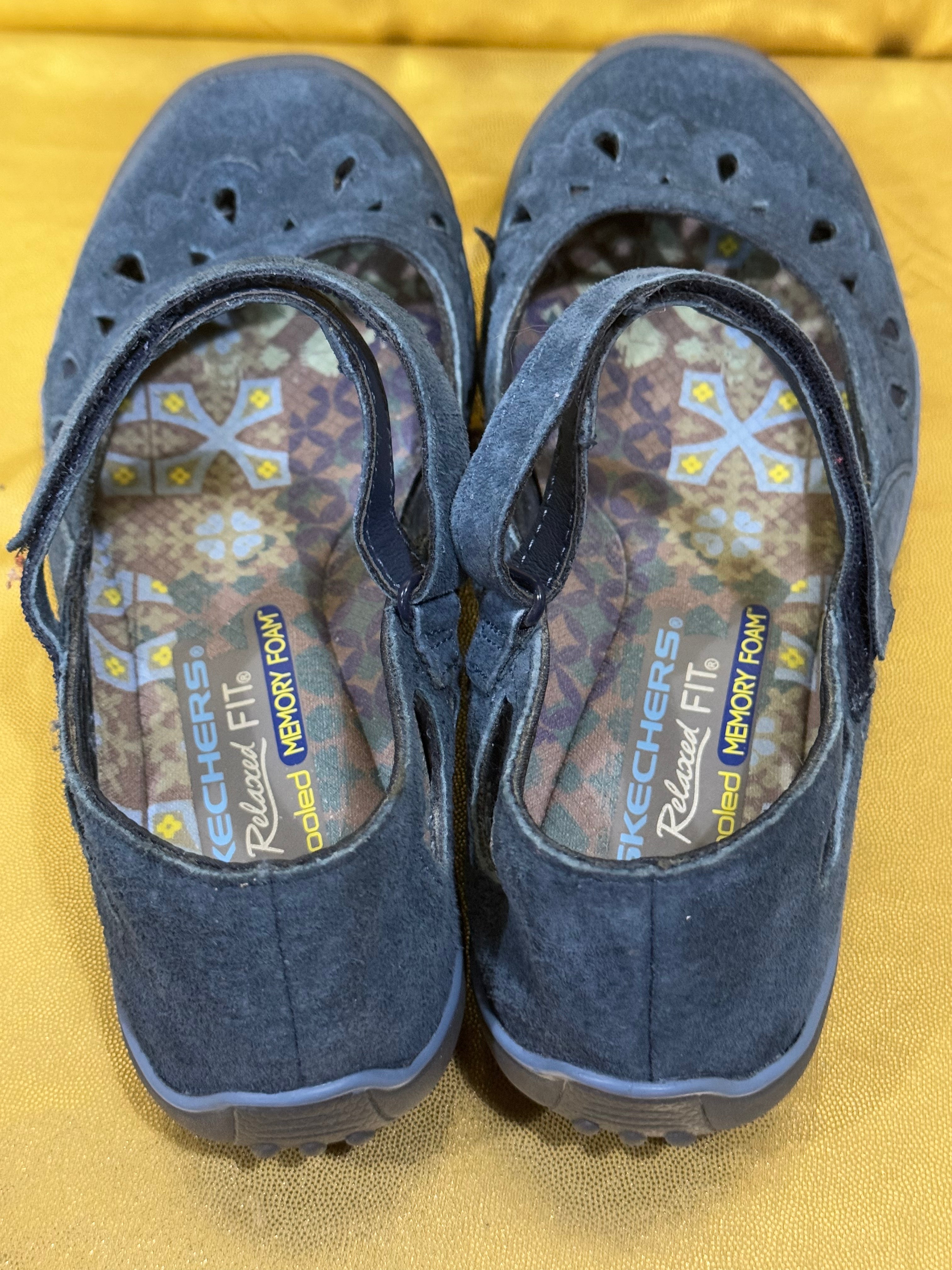 Skechers Relaxed Fit Air-Cooled Memory Foam Mary Janes – Blue Suede, Size 6 (NWOB)
