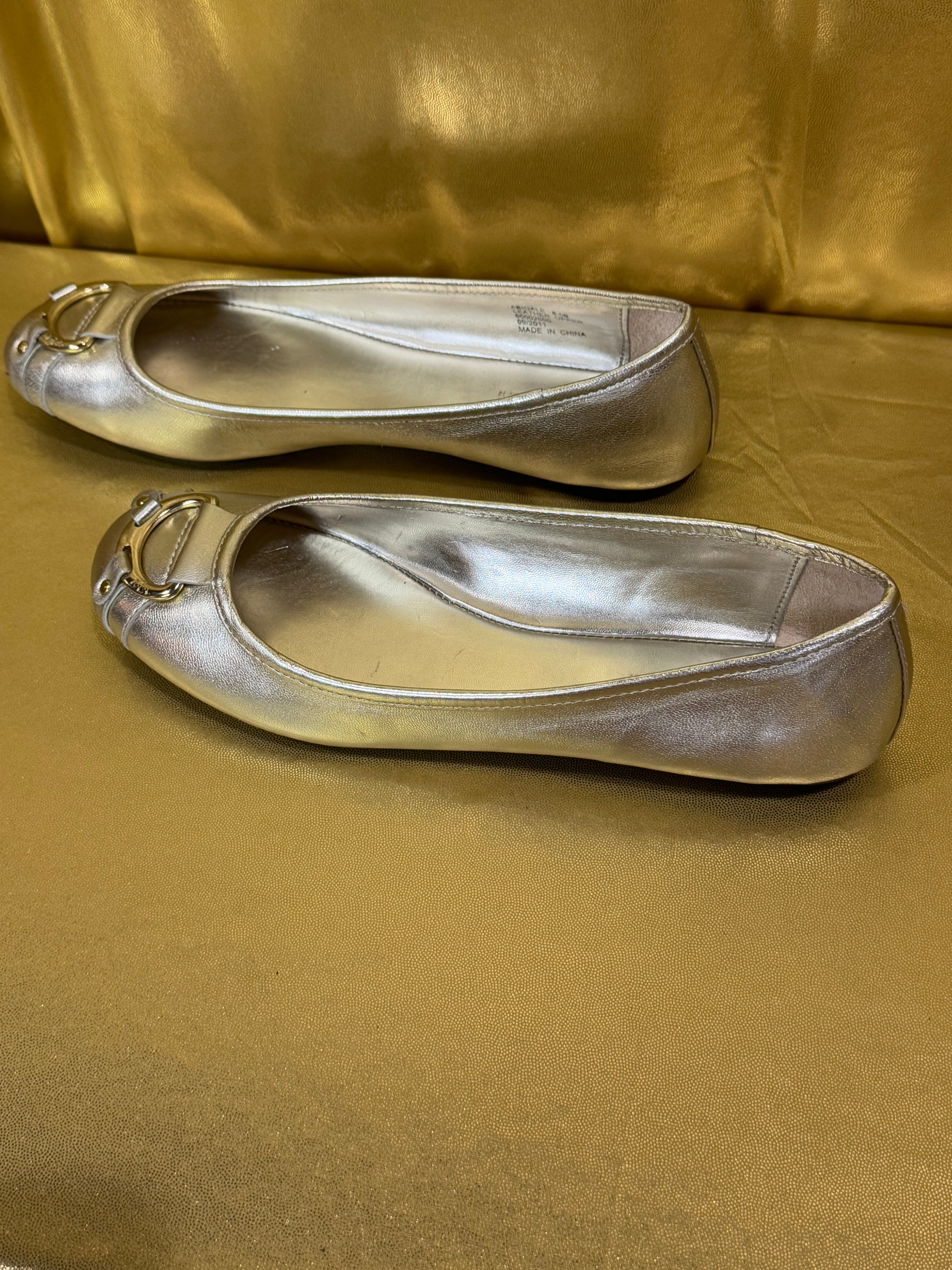 NWOB Lauren Ralph Lauren Abigail Gold Metallic Leather Ballet Flats - Size 8.5B
